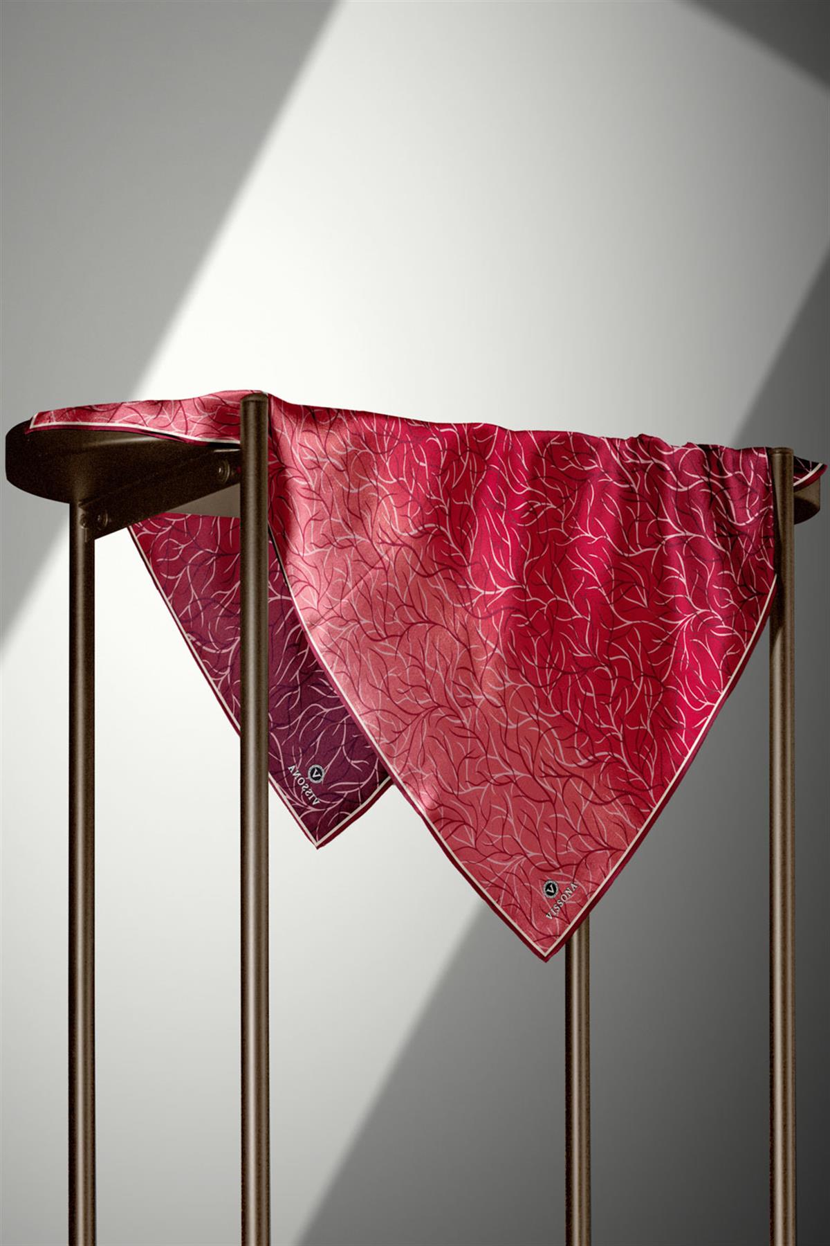 %100 Twill İpek Degrade Desenli Bordo Renkli 90x90 Eşarp Dikim Şekli : El Dikişi