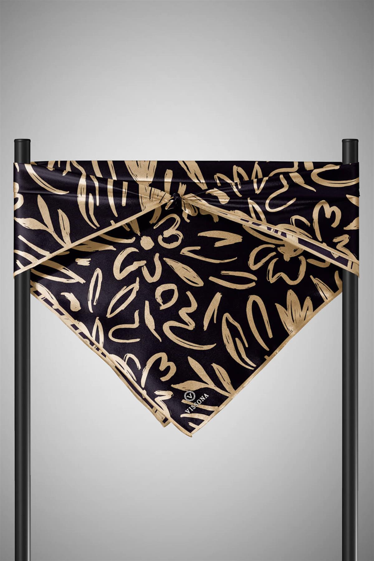 %100 Twill İpek Büyük Çiçek Desenli Siyah - Bej Renkli 90x90 Eşarp Dikim Şekli : El Dikişi