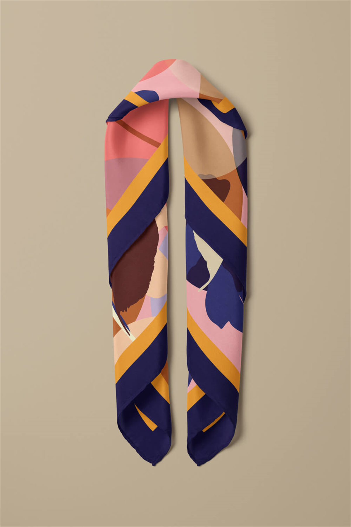 Z23 Kadın Kahverengi Krem Lale Desenli 50x50 Bandana - DG0887