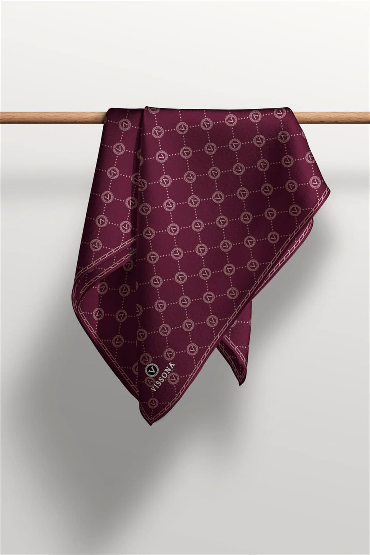 %100 Twill İpek Monogram Desenli Şarabi Renkli 90x90 Eşarp Dikim Şekli : El Dikişi