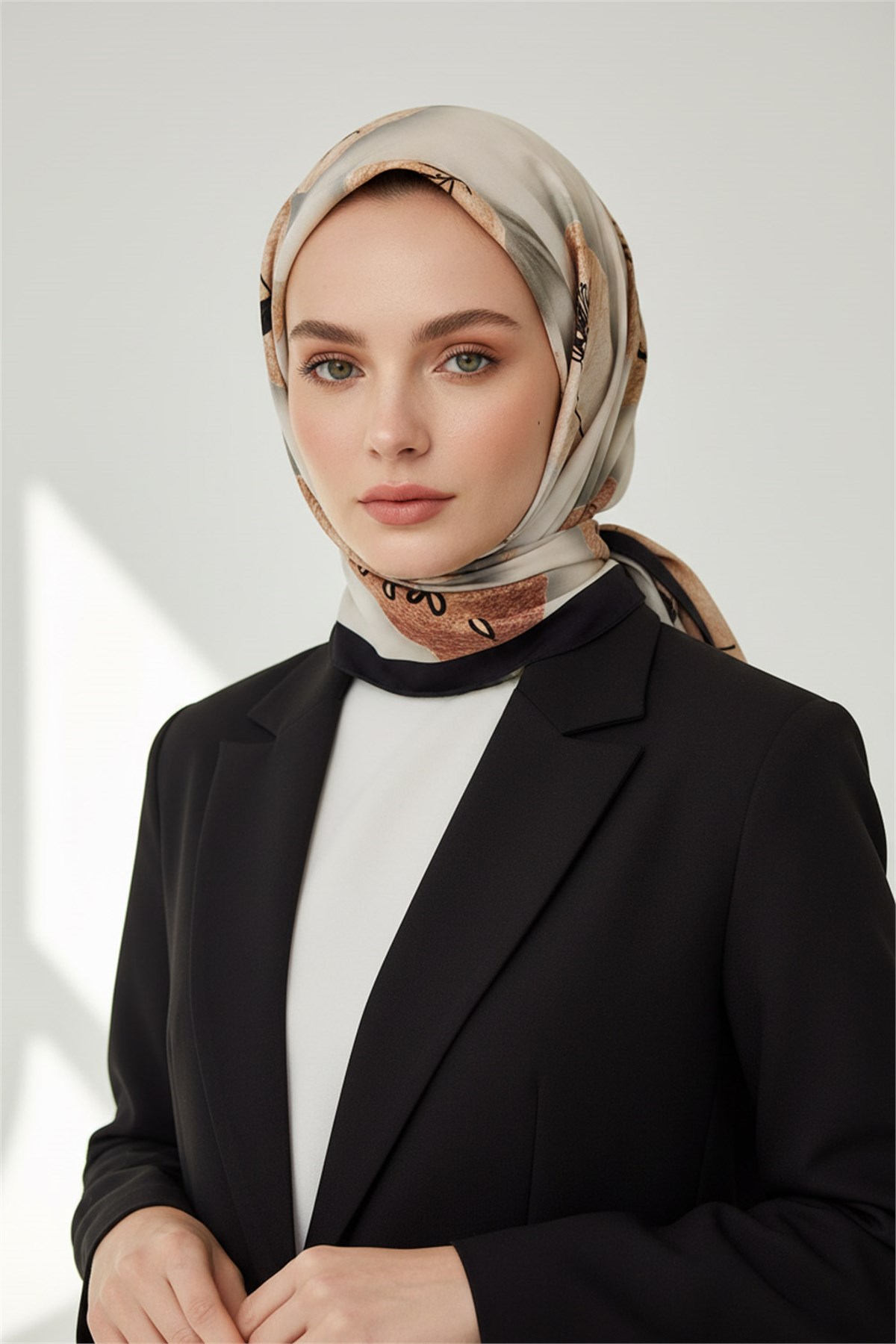 KREP FIRÇA DOKULU ÇİZGİ ÇİÇEK DESENLİ KREM - TABA RENKLİ 75X195 KIRIŞMAZ ŞAL