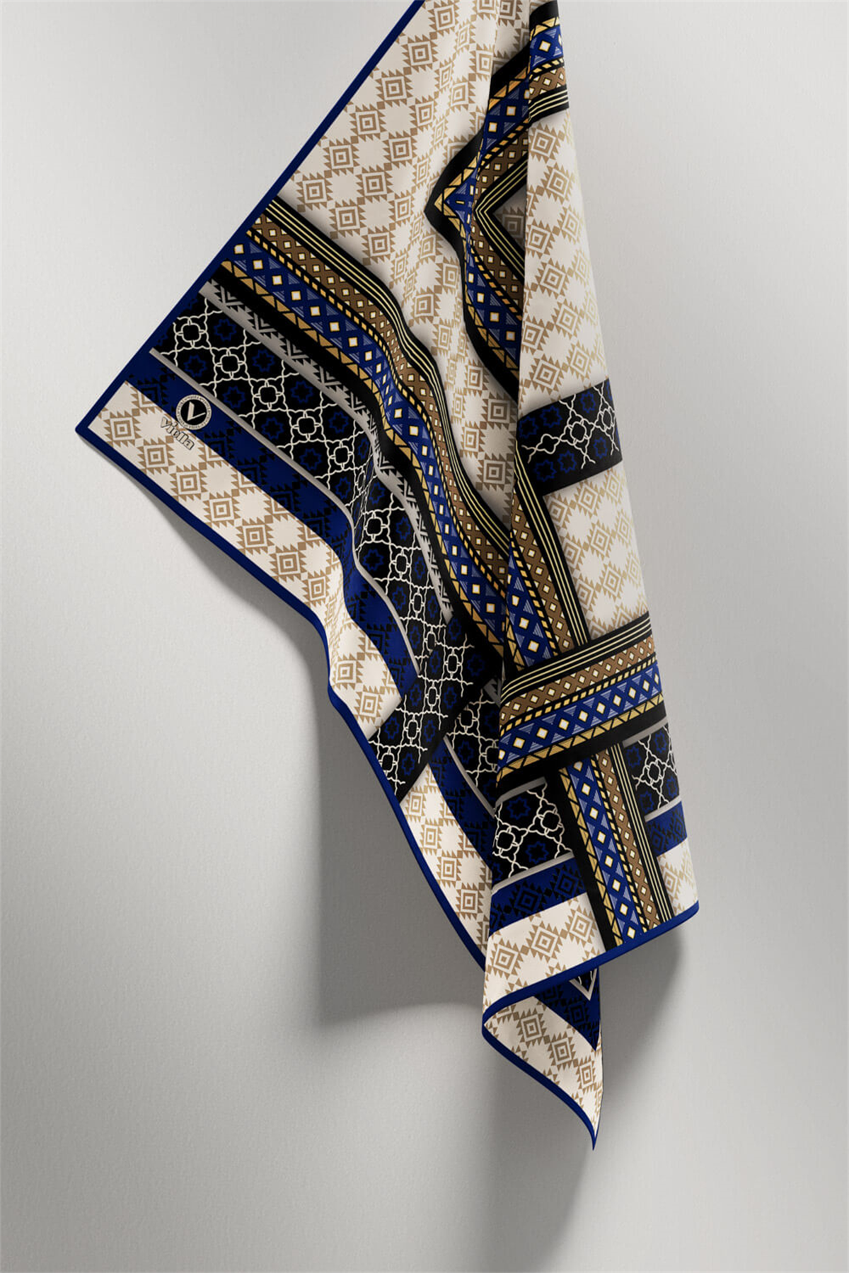 Twill Etnik Desenli Lacivert Renkli 90x90 Eşarp (İpek İçermez) Kenar Dikiş Şekli El Dikişli