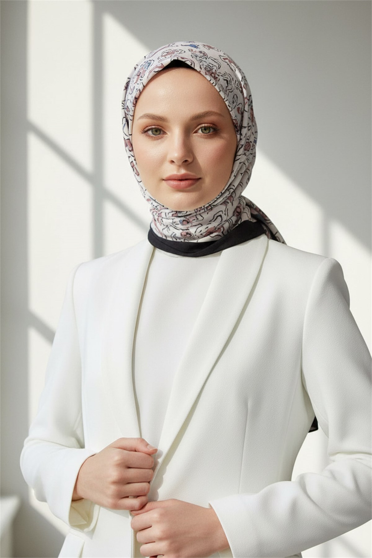 KREP ÇİÇEKLİ GÜL KURUSU - İNDİGO RENKLİ 75X195 KIRIŞMAZ ŞAL