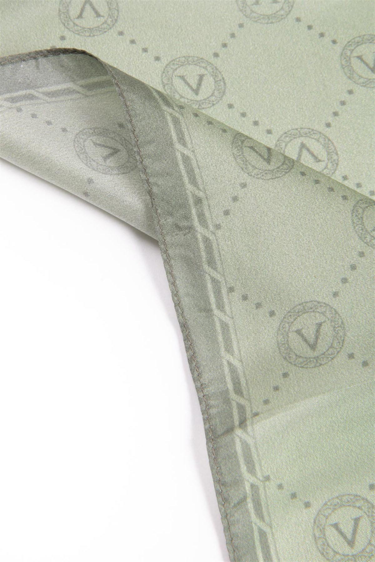 % 100 İpek V Logo Desenli Çağla Yeşili - Çağla Yeşili Renkli 90x210 Şal