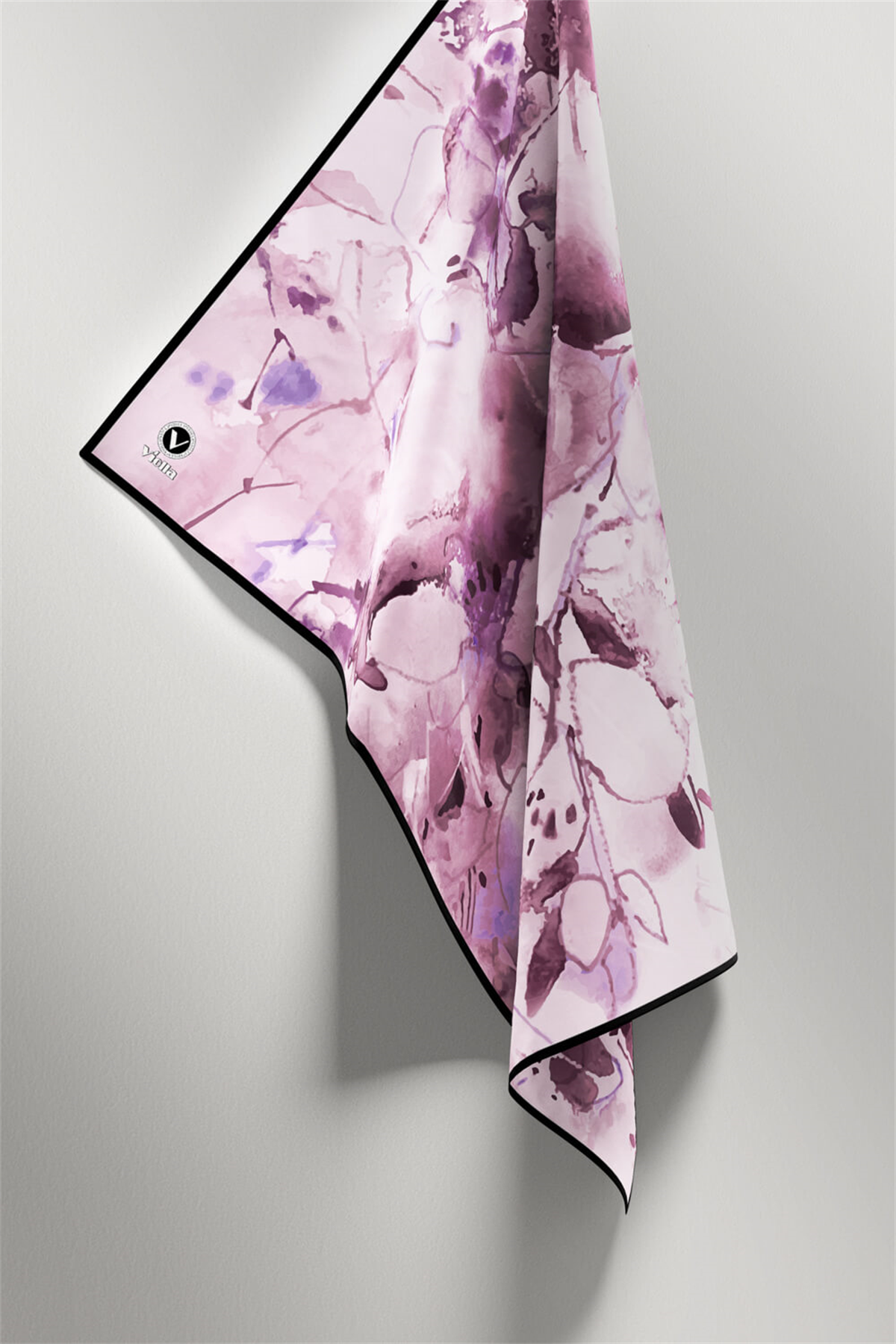 Twill Batik Çiçek Desenli Lila Renkli 90x90 Eşarp (İpek İçermez) Kenar Dikiş Şekli El Dikişli