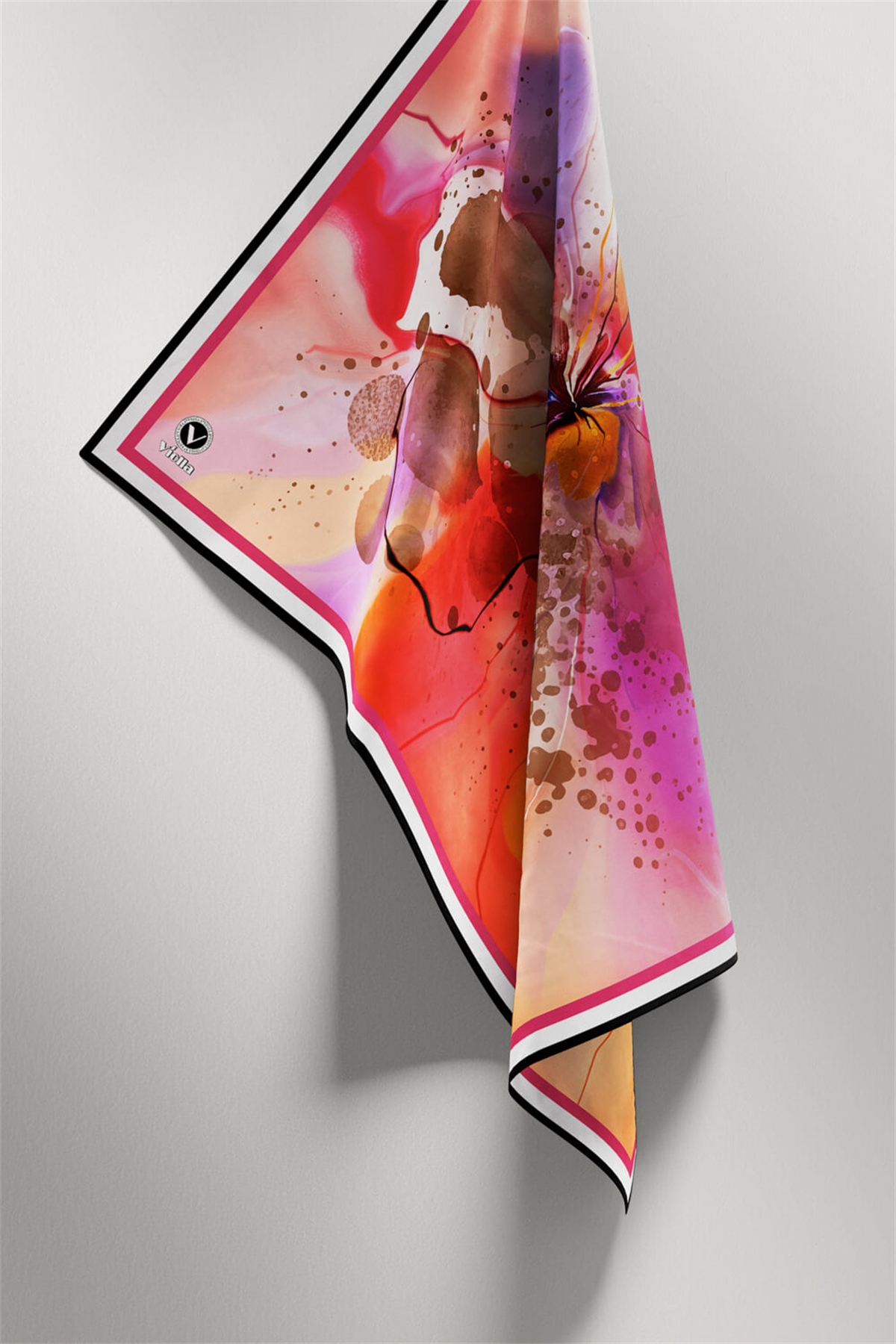 Twill Suluboya Çiçek Desenli Kırmızı Renkli 90x90 Soft Eşarp Kenar Dikiş Şekli El Dikişli