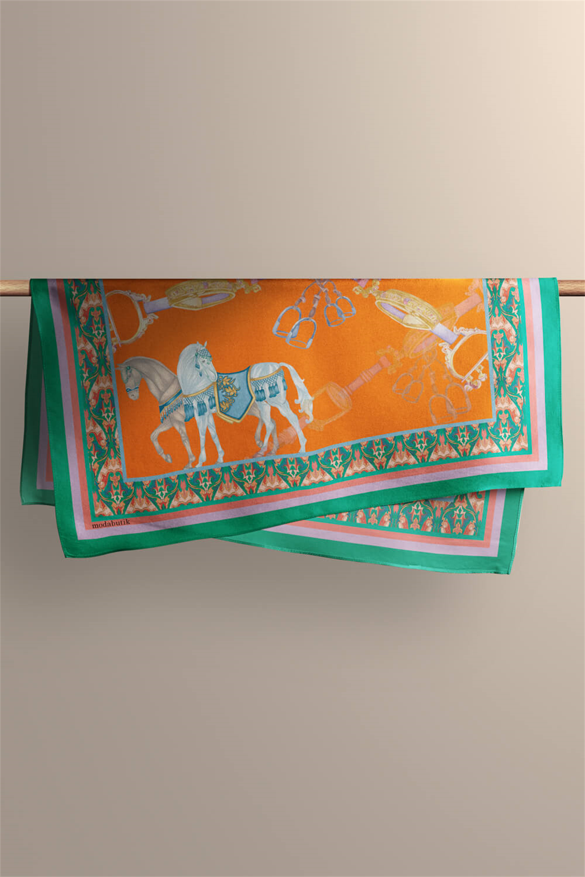 MODERN HORSE  SOYUT TASARIMLI BANDANA DG12108