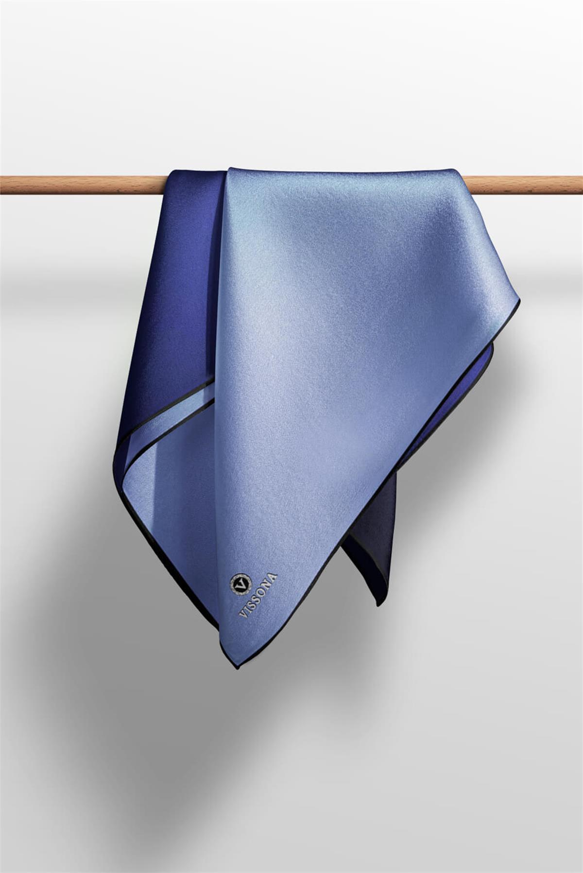 %100 Twill İpek Degrade Desenli Lacivert Renkli 90x90 Eşarp Dikim Şekli : El Dikişi