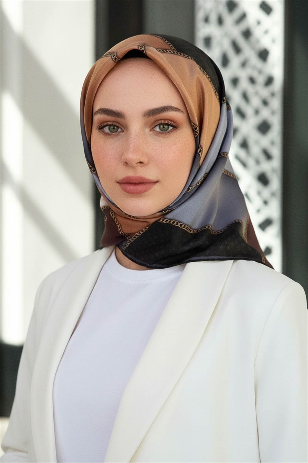 %100 Twill İpek Eşarp 90x90 Geometrik Kare Desenli El Dikişli Kadın Eşarp