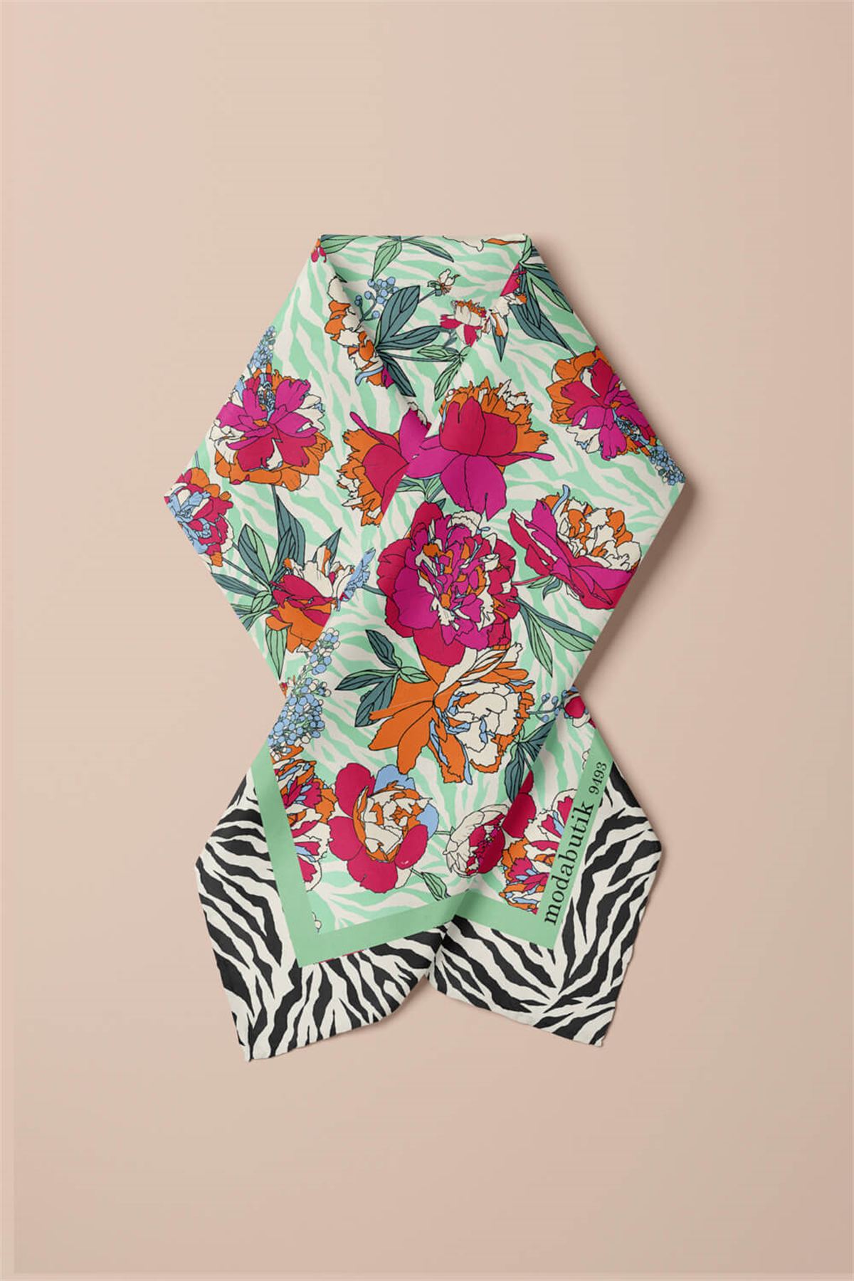 KADIN DESENLİ BANDANA