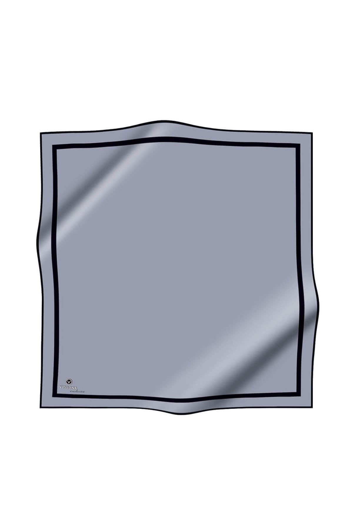 100% Twill İpek Düz Renk Bordür Desenli Gri Siyah Renkli Daha Tok Exclusive Serisi 90x90 Dikim Şekli : El Dikişi Eşarp