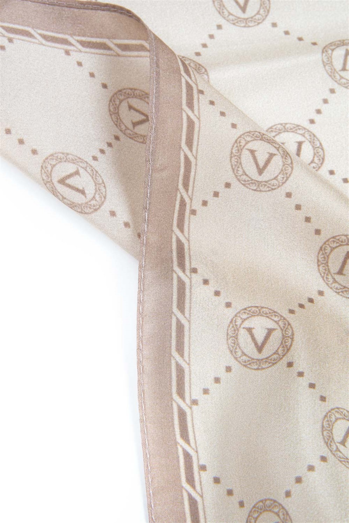 % 100 İpek V Logo Desenli Vizon Renkli 90x210 Şal