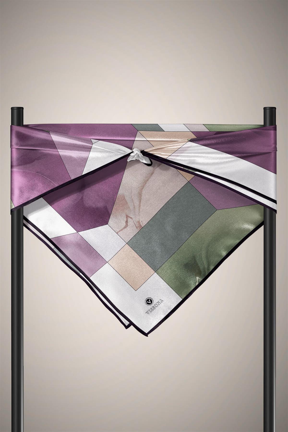 %100 Twill İpek Geometrik Desenli Gül Kurusu - Haki Renkli 90x90 Eşarp Dikim Şekli : El Dikişi