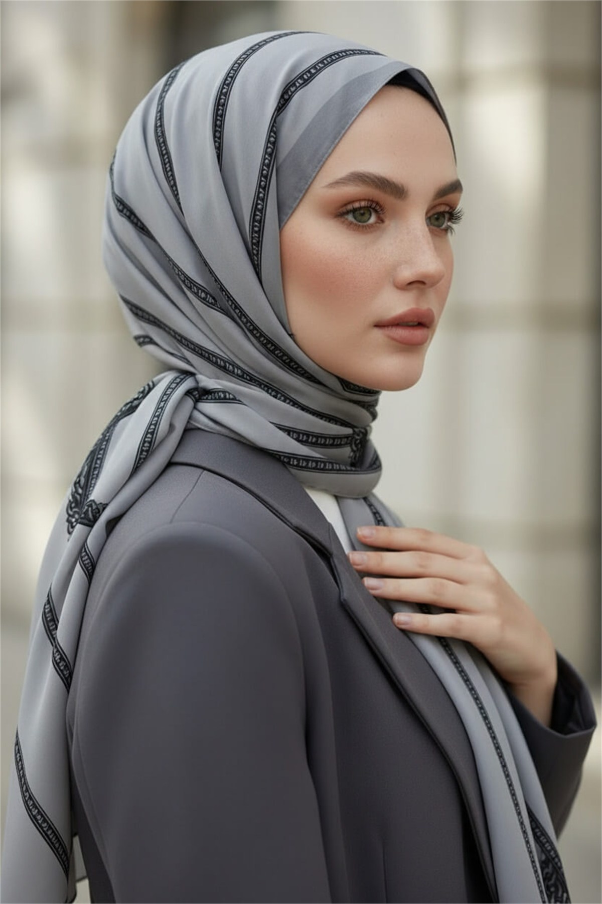 KREP ZİNCİR DESENLİ GRİ RENKLİ 75X195 KIRIŞMAZ ŞAL