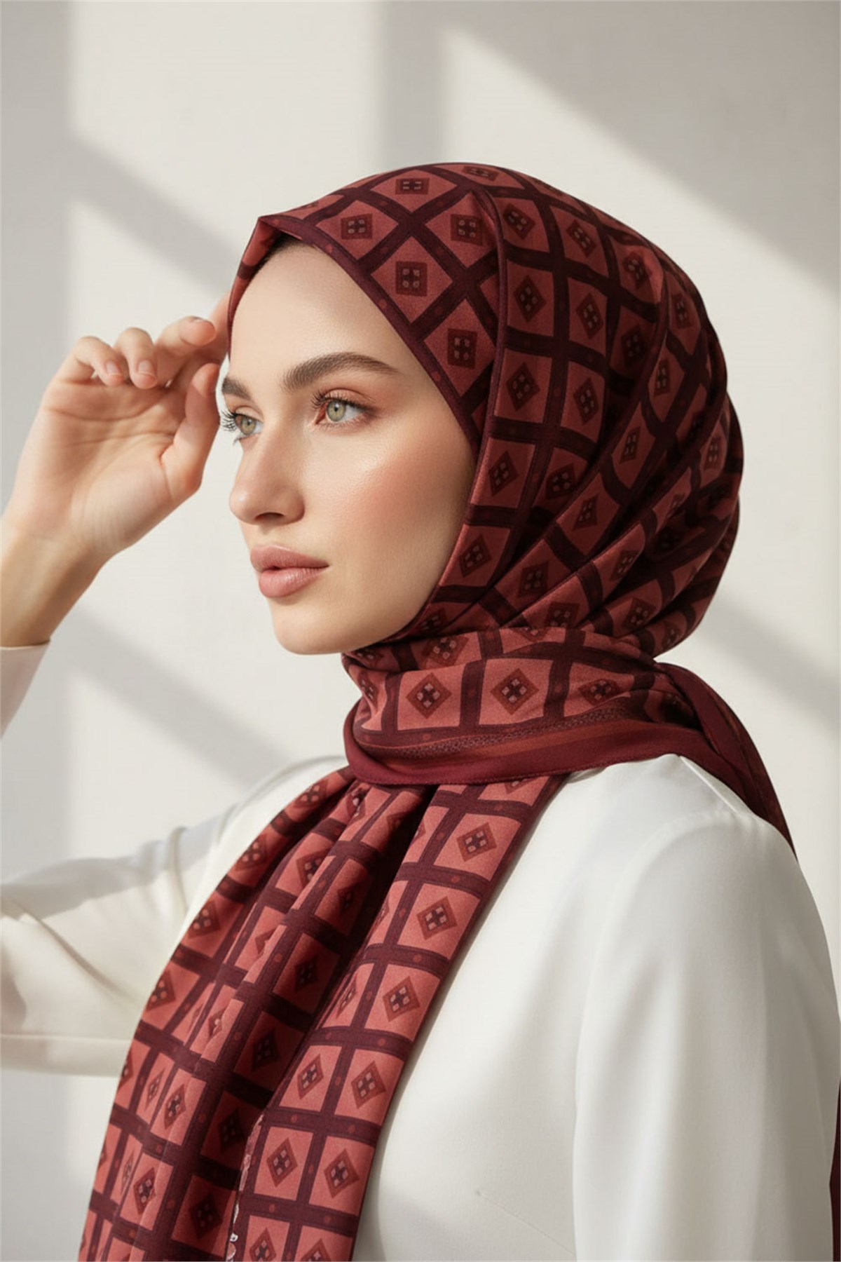 KREP KARE DESENLİ TABA RENKLİ 75X195 KIRIŞMAZ ŞAL