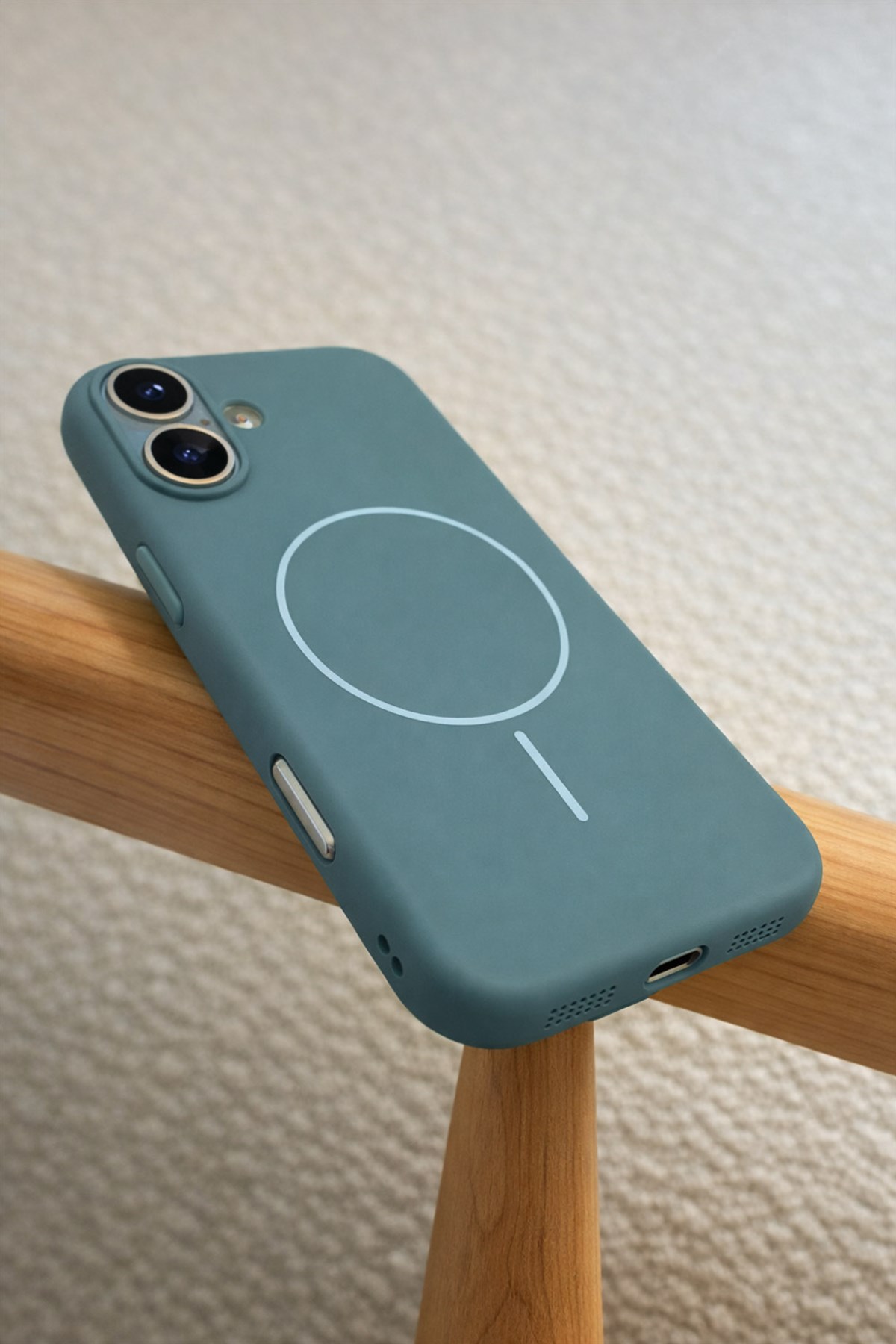 iPhone 17 Uyumlu İçi Kadife Magsafe Wireless Şarz Özellikli Mint Yeşil Renkli Telefon Kılıfı