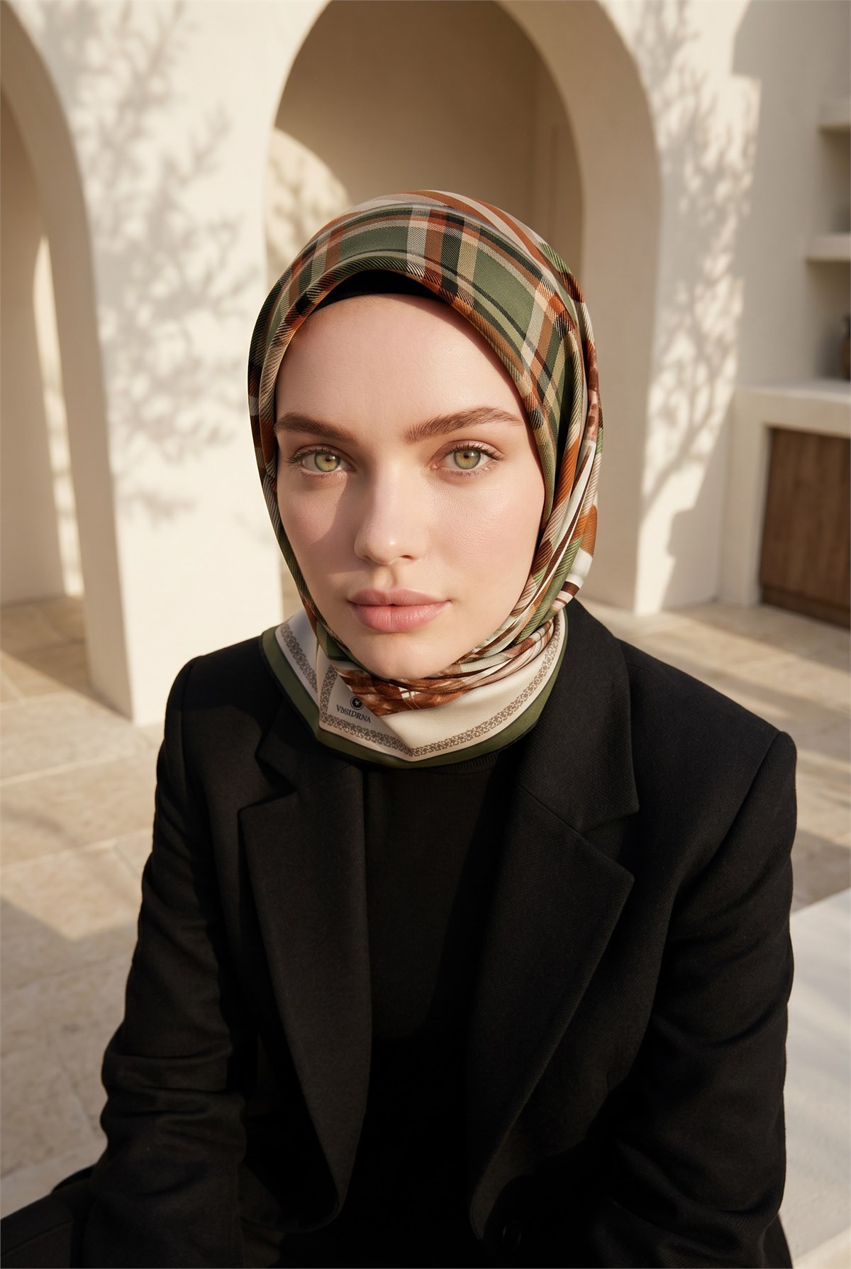 %100 Twill İpek Eşarp 90x90 Haki Taba Ekose Desenli El Dikişli Kadın Eşarp