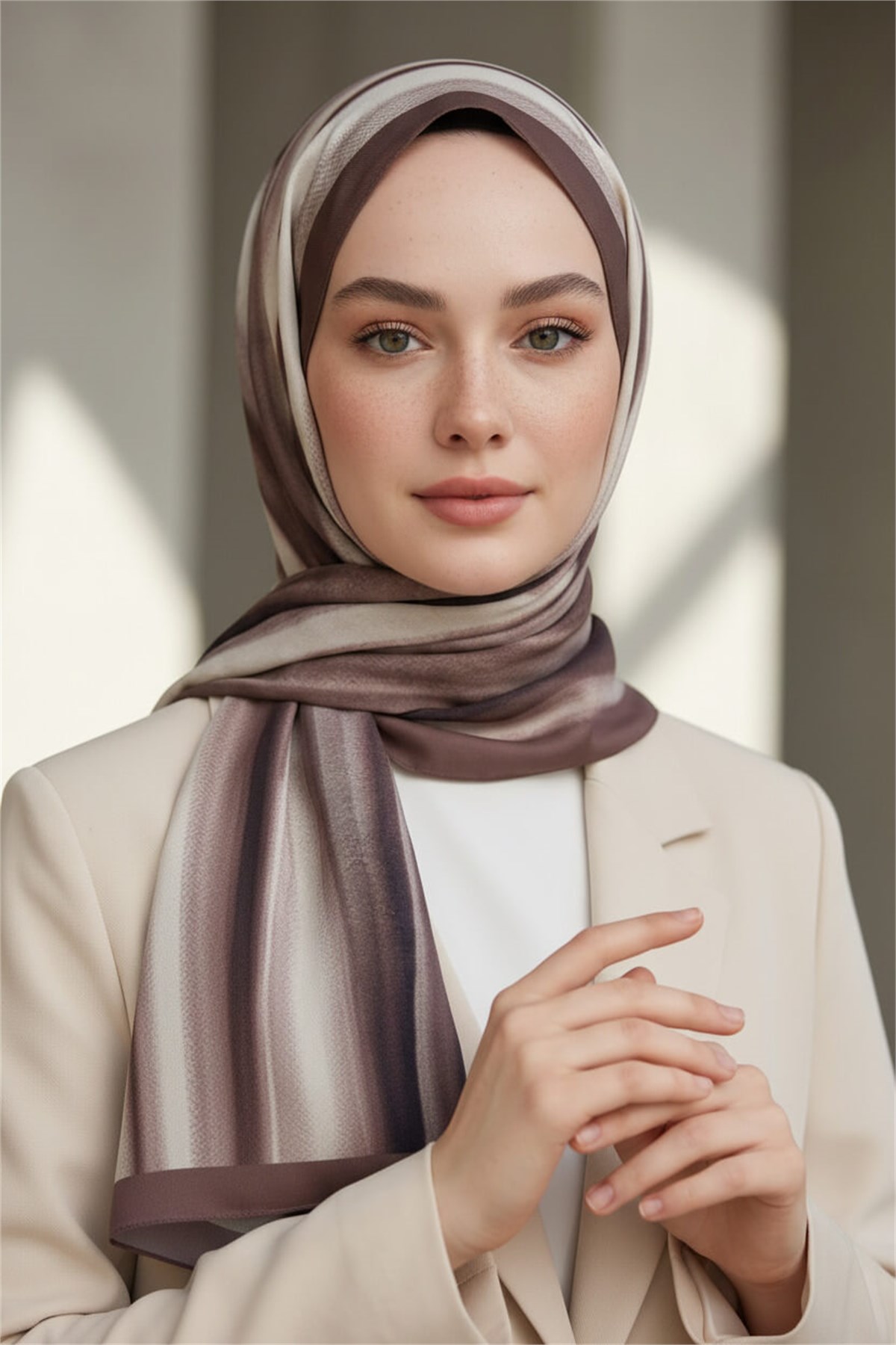 KREP SULU BOYA ÇİZGİLİ DESENLİ GÜL KURUSU RENKLİ 75X195 KIRIŞMAZ ŞAL