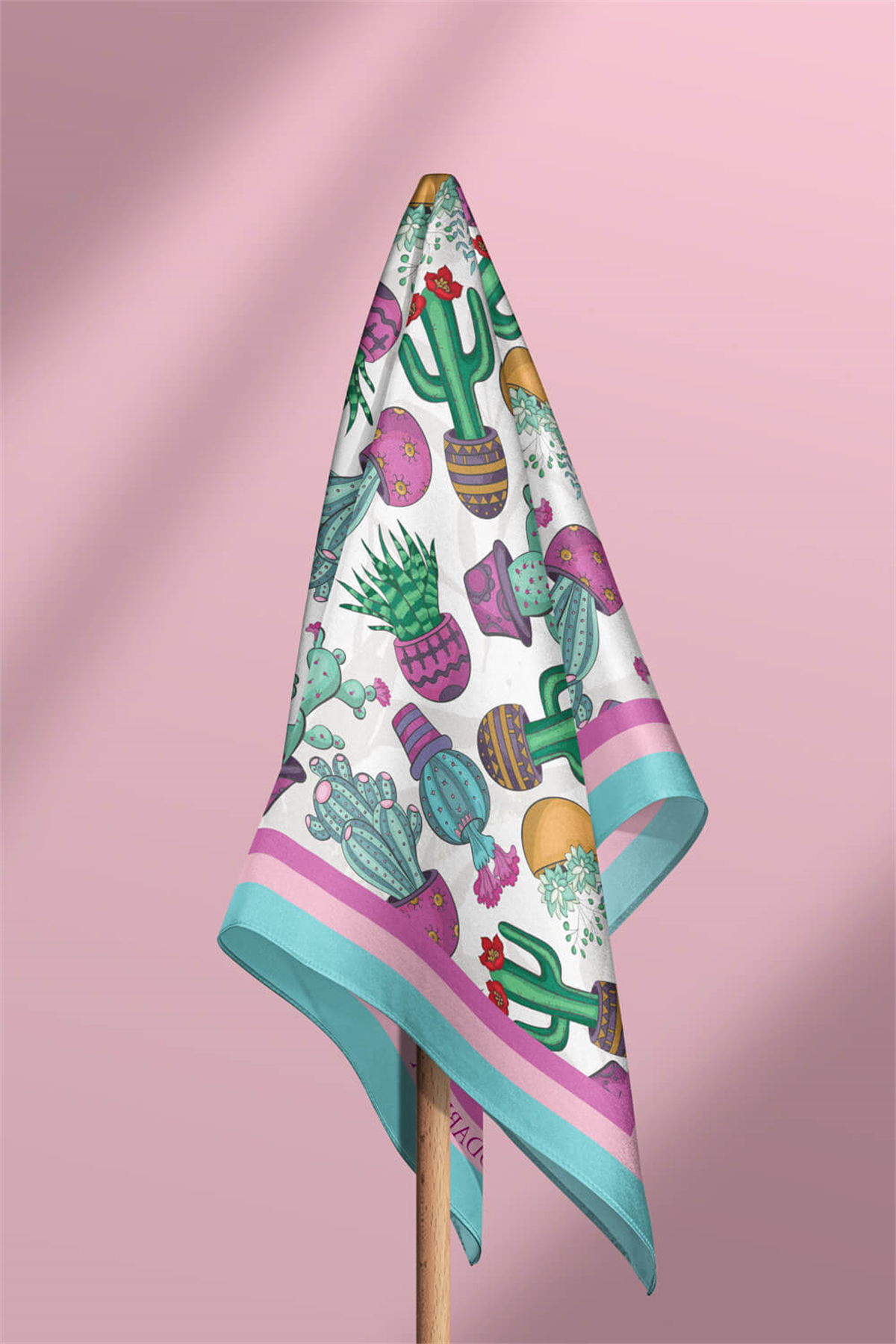 F70 KADIN DESENLİ BANDANA