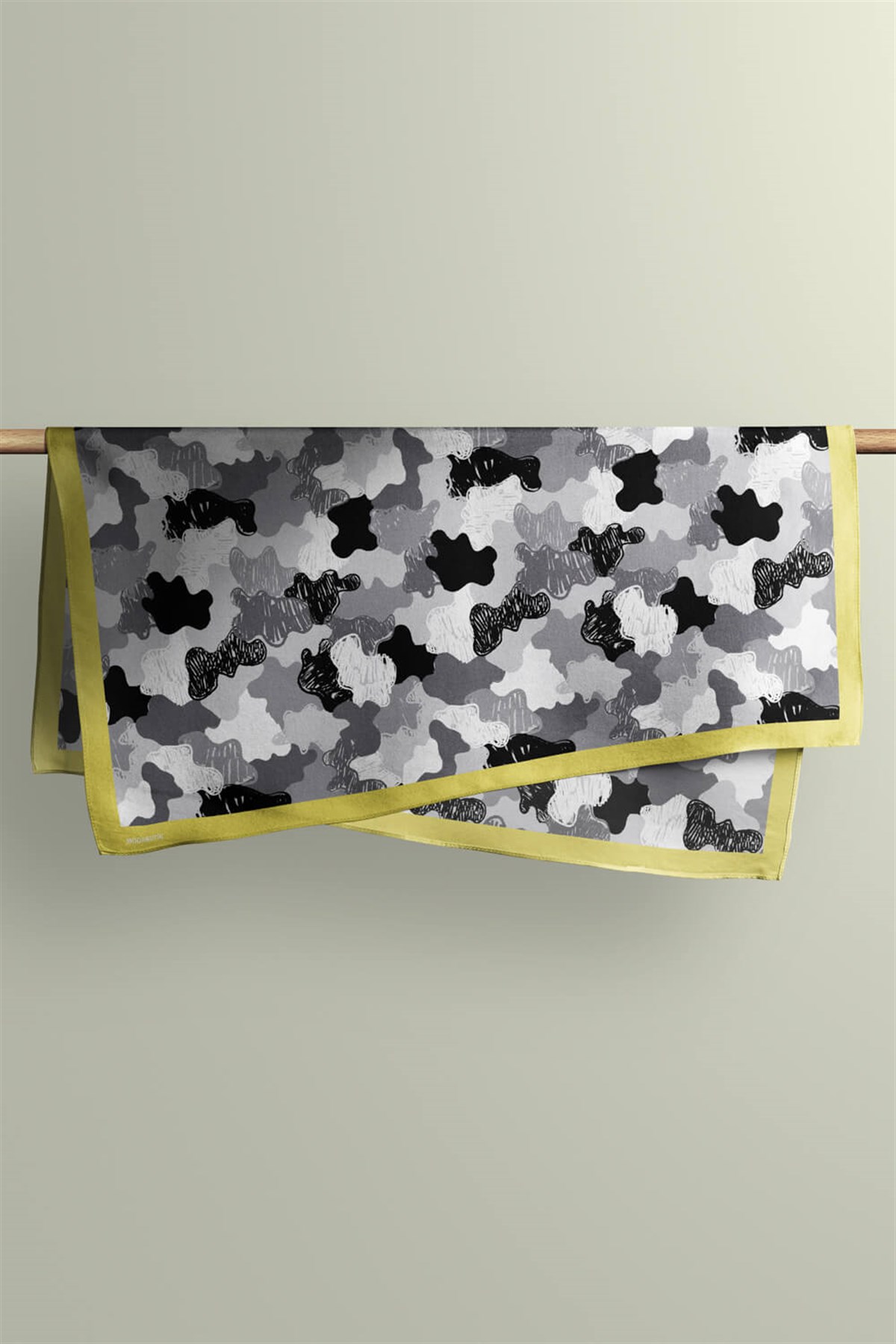 Violla D98 Kadın Egzotik Desenli Bandana 50x50 Gri DG0255-22