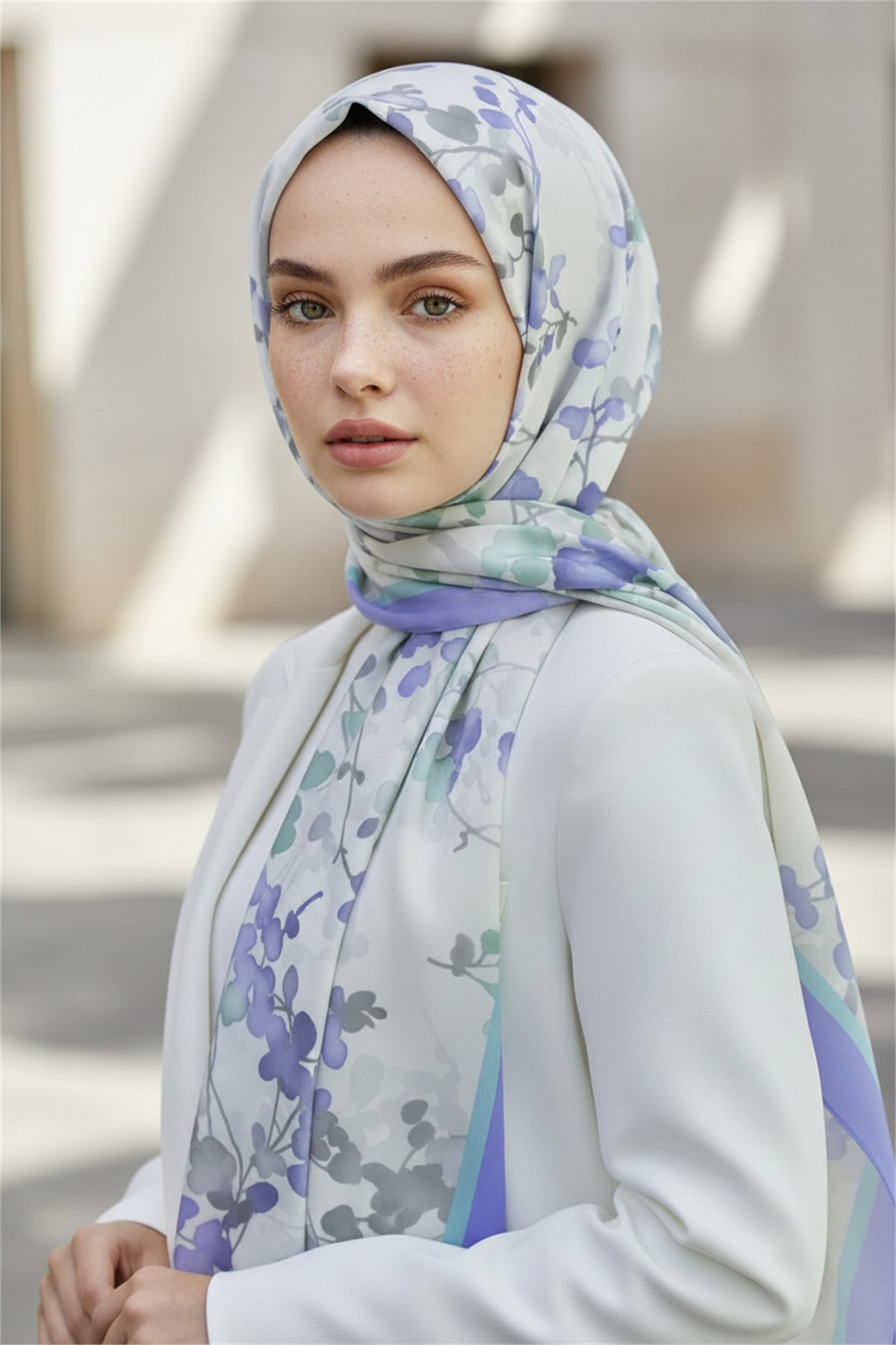 KREP ÇİÇEK DESENLİ BEBE MAVİSİ RENKLİ 75X195 KIRIŞMAZ ŞAL
