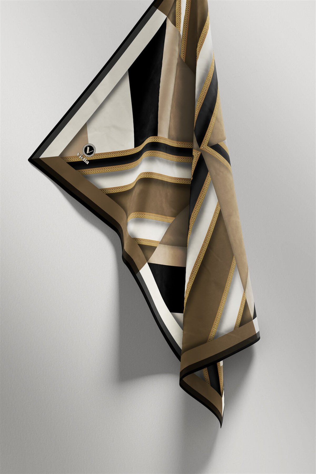 Twill Geometrik Desenli Bej Renkli 90x90 Eşarp (İpek İçermez) Dikim Şekli : El Dikişi