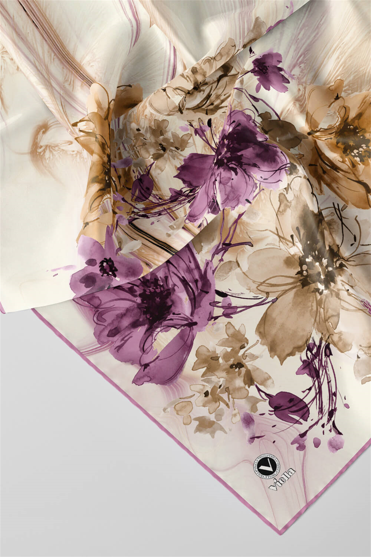 Twill Çiçek Desenli Lila Renkli 90x90 Eşarp (İpek İçermez) Kenar Dikiş Şekli El Dikişli