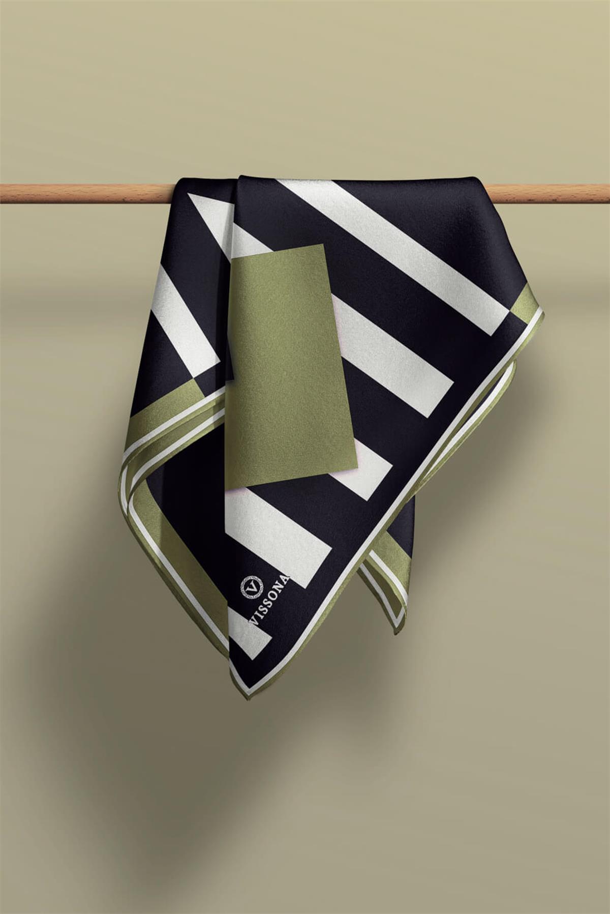 %100 Twill İpek Karo Desenli Haki - Siyah Renkli 90x90 Eşarp Dikim Şekli : El Dikişi