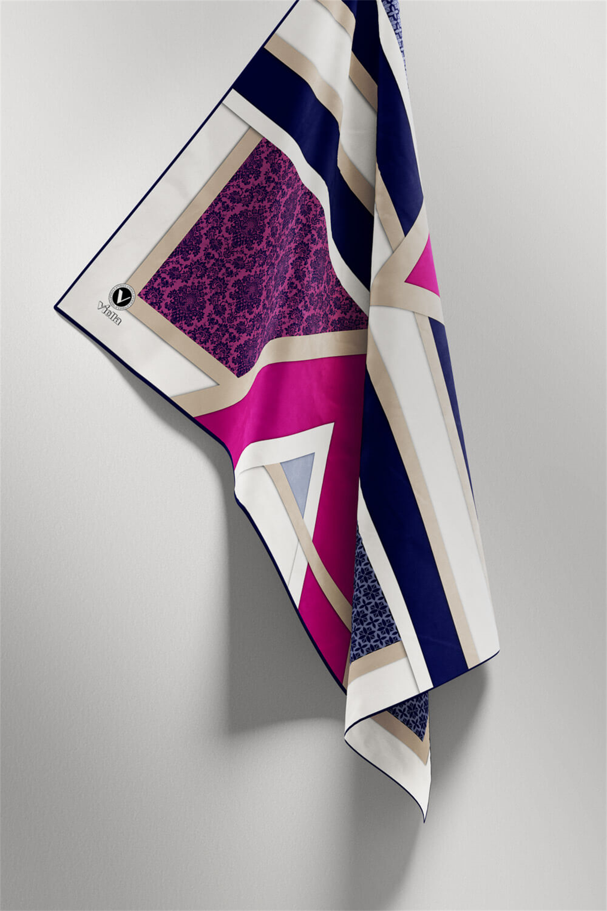 Twill Geometrik Barok Desenli Mürdüm - Lacivert Renkli 90x90 Eşarp (İpek İçermez) Kenar Dikiş Şekli El Dikişli