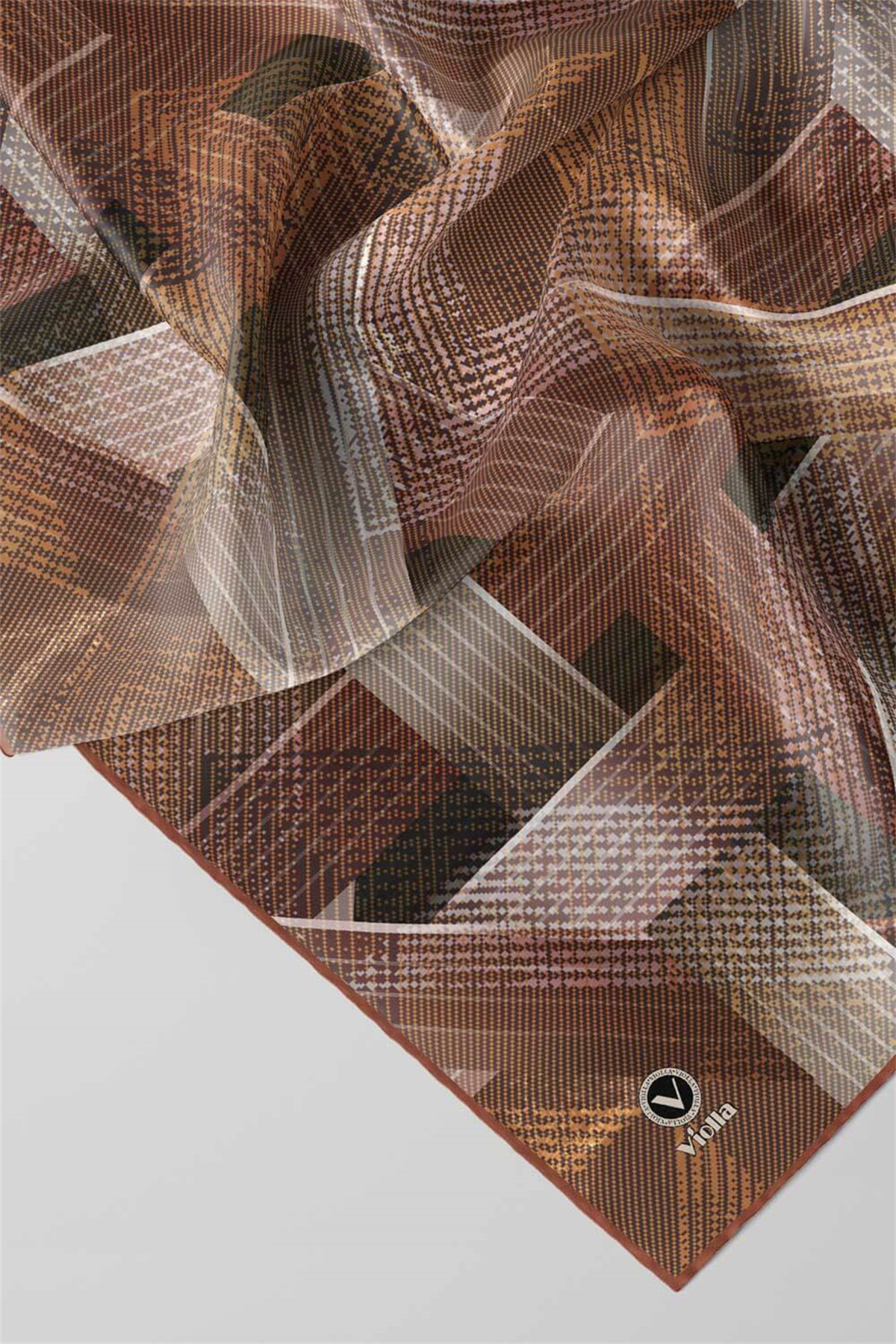 Twill Dokulu Geometrik Desenli Bakır Renkli 90x90 Eşarp (İpek İçermez) Kenar Dikiş Şekli El Dikişli