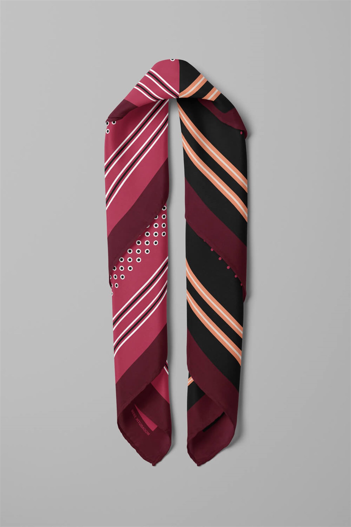 Kadın Gül Kurusu Şal Desenli 50x50 Bandana HYL DG01656-22
