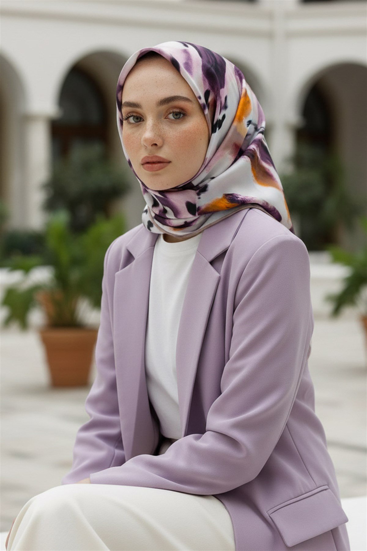 %100 Twill İpek Batik Desenli Mürdüm - Turuncu Renkli 90x90 Eşarp Dikim Şekli : El Dikişi