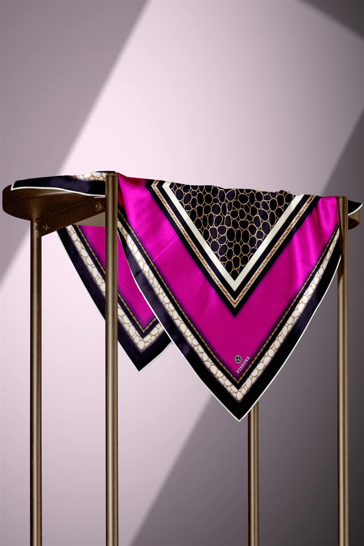 %100 Twill İpek Gold Halka Desenli Fuşya - Siyah Renkli 90x90 Eşarp Dikim Şekli : El Dikişi