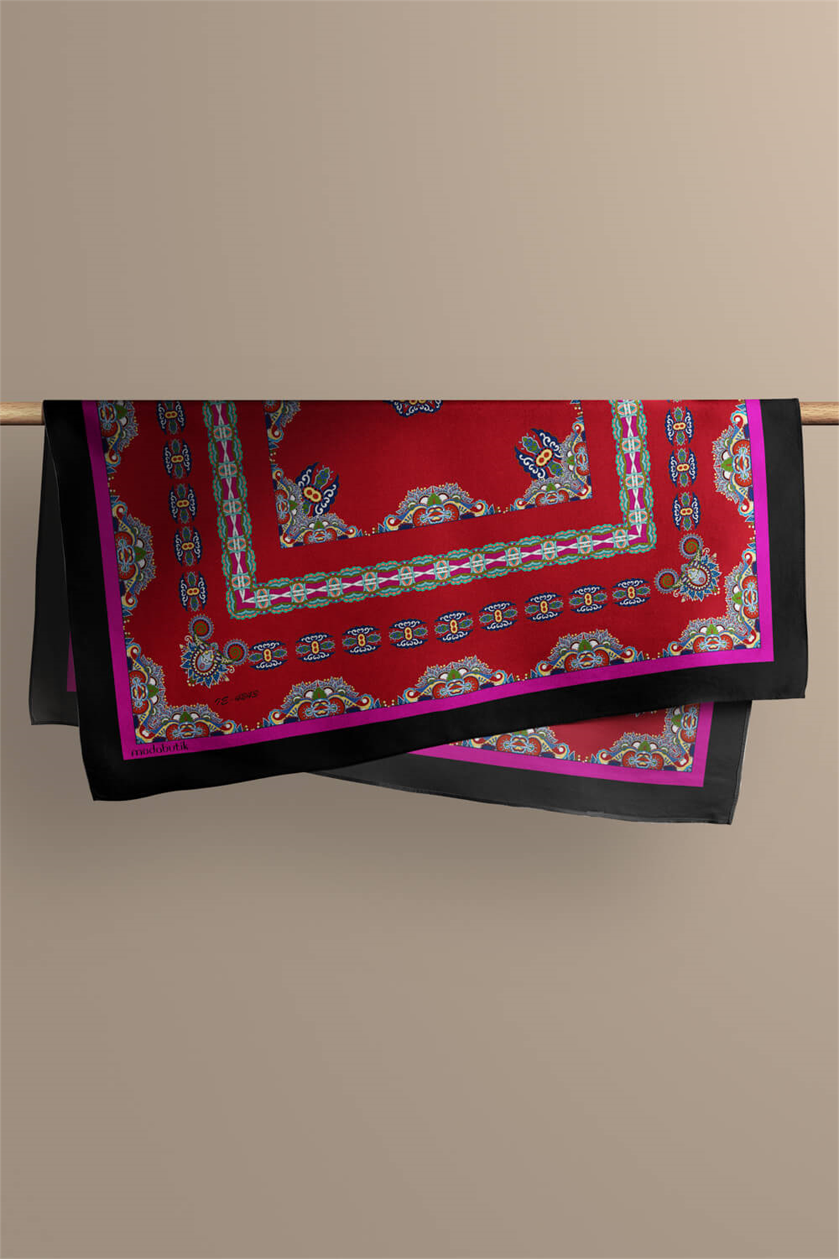 E1 ETNİK DESENLİ BANDANA