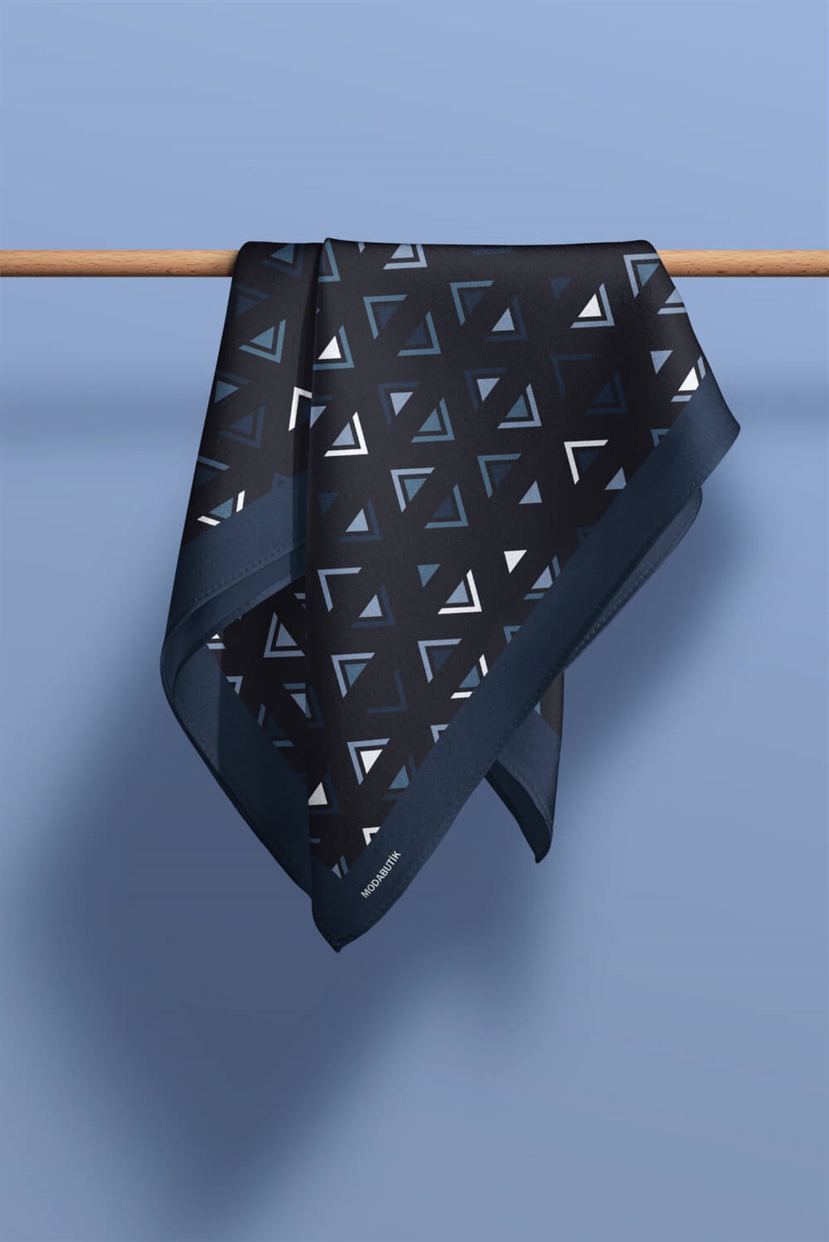 Kadın Üçgen Desenli Bandana 50x50 Siyah Mavi Beyaz DG0485