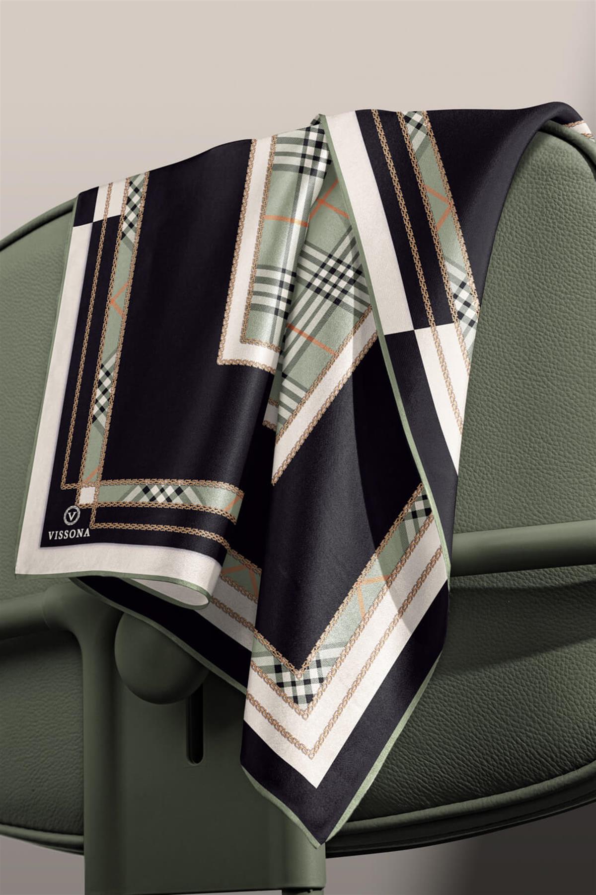 %100 Twill İpek Ekose Desenli Çağla Yeşili Renkli 90x90 Eşarp Dikim Şekli : El Dikişi