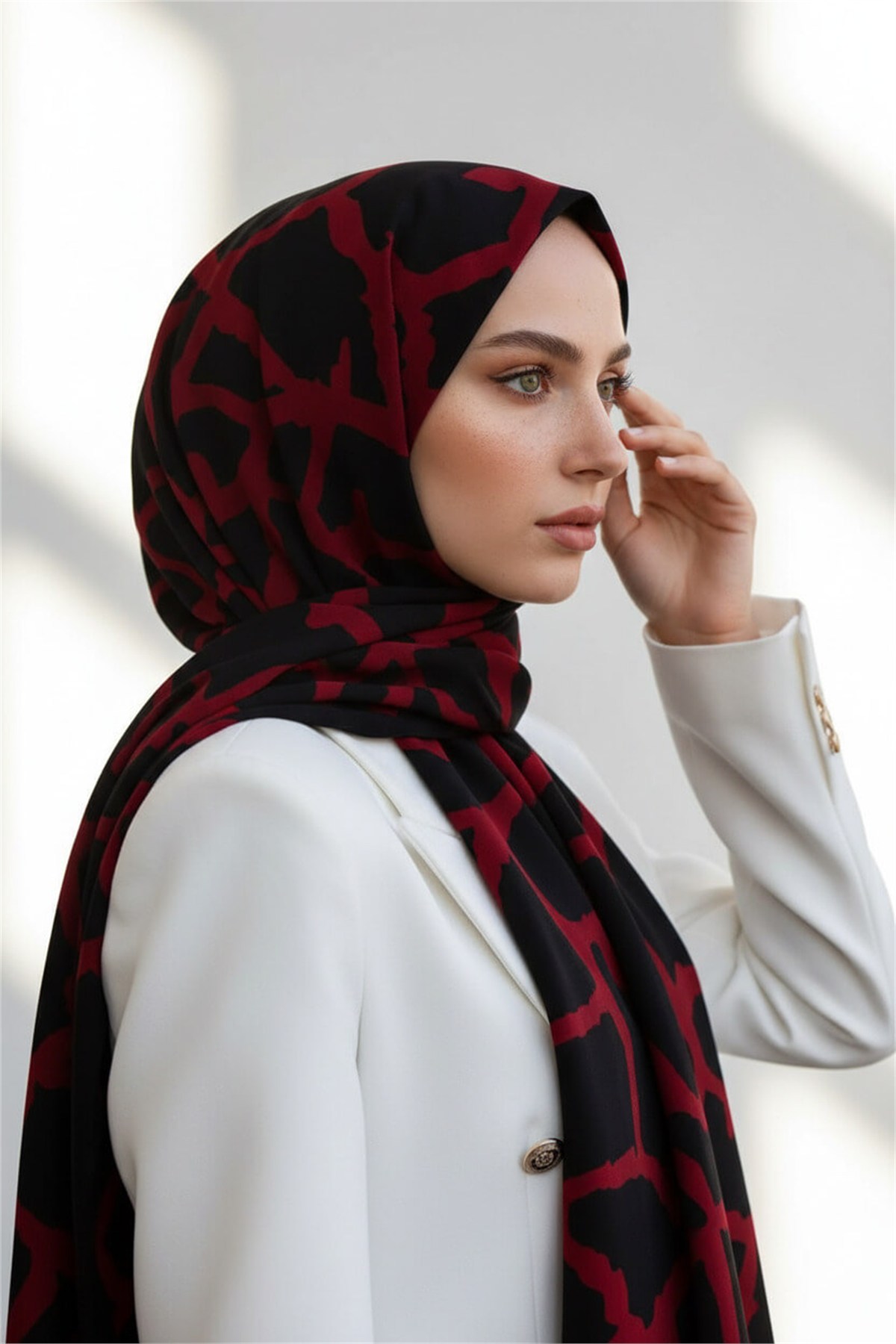 KREP TAŞ DESENLİ SİYAH - KIRMIZI RENKLİ 75X195 KIRIŞMAZ ŞAL