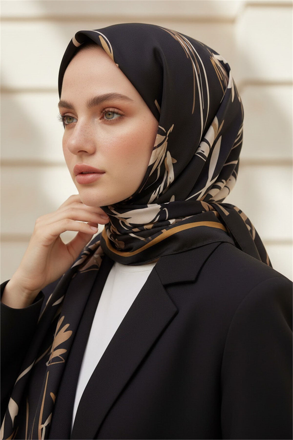 KREP ÇİÇEK DESENLİ GOLD RENKLİ 75X195 KIRIŞMAZ ŞAL