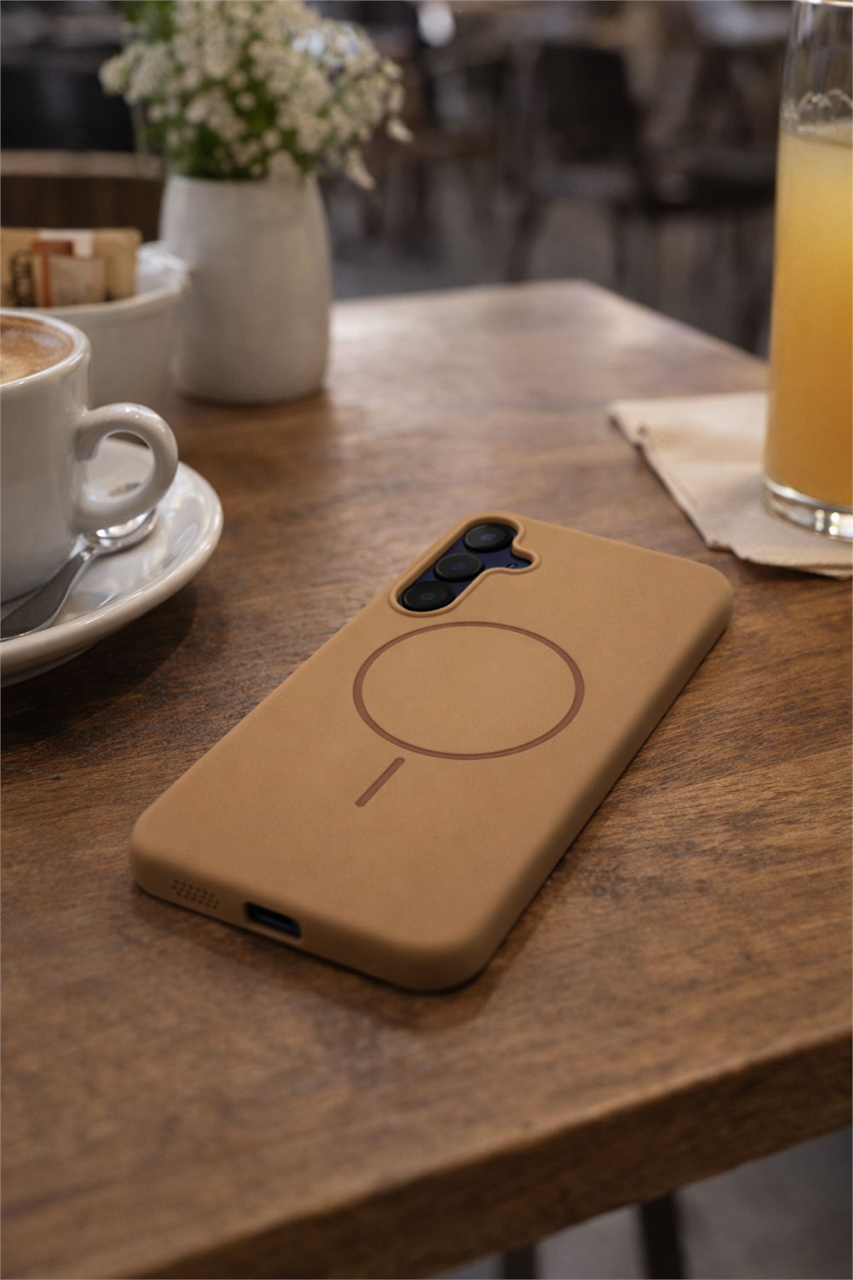 Samsung Galaxy S24 Plus Kılıf – İçi Kadife – MagSafe Uyumlu – Camel Renk – Telefon Kılıfı