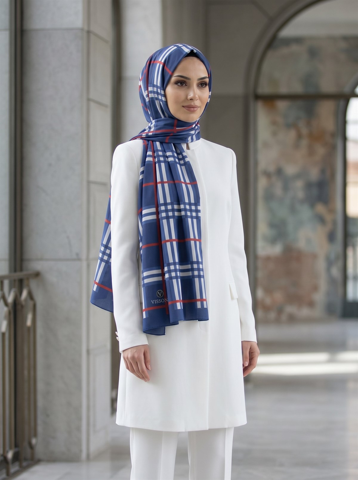 KREP EKOSE DESENLİ LACİVERT RENKLİ 75X195 KIRIŞMAZ ŞAL
