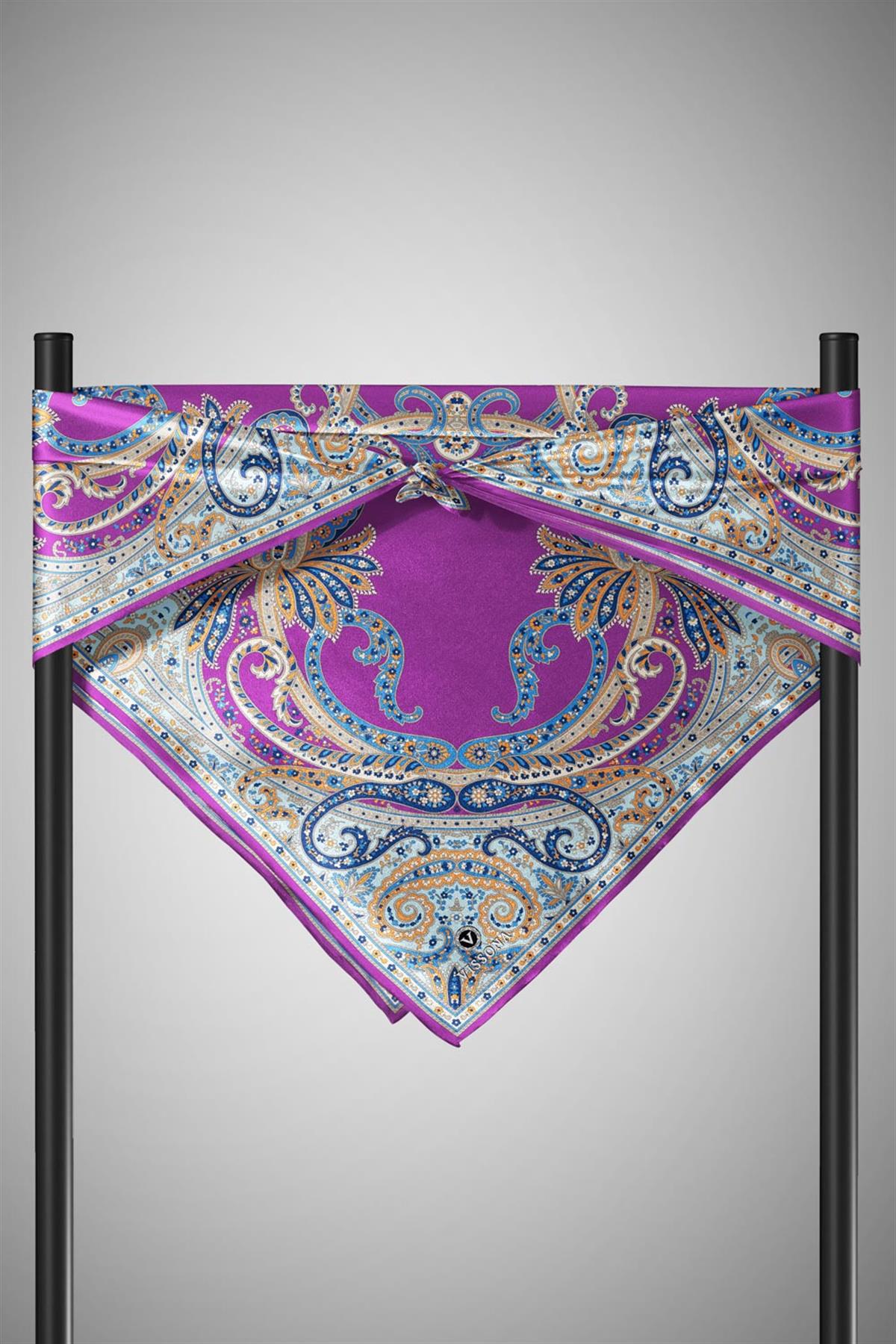 %100 Twill İpek Şal Desenli Fuşya Renkli 90x90 Eşarp Dikim Şekli : El Dikişi