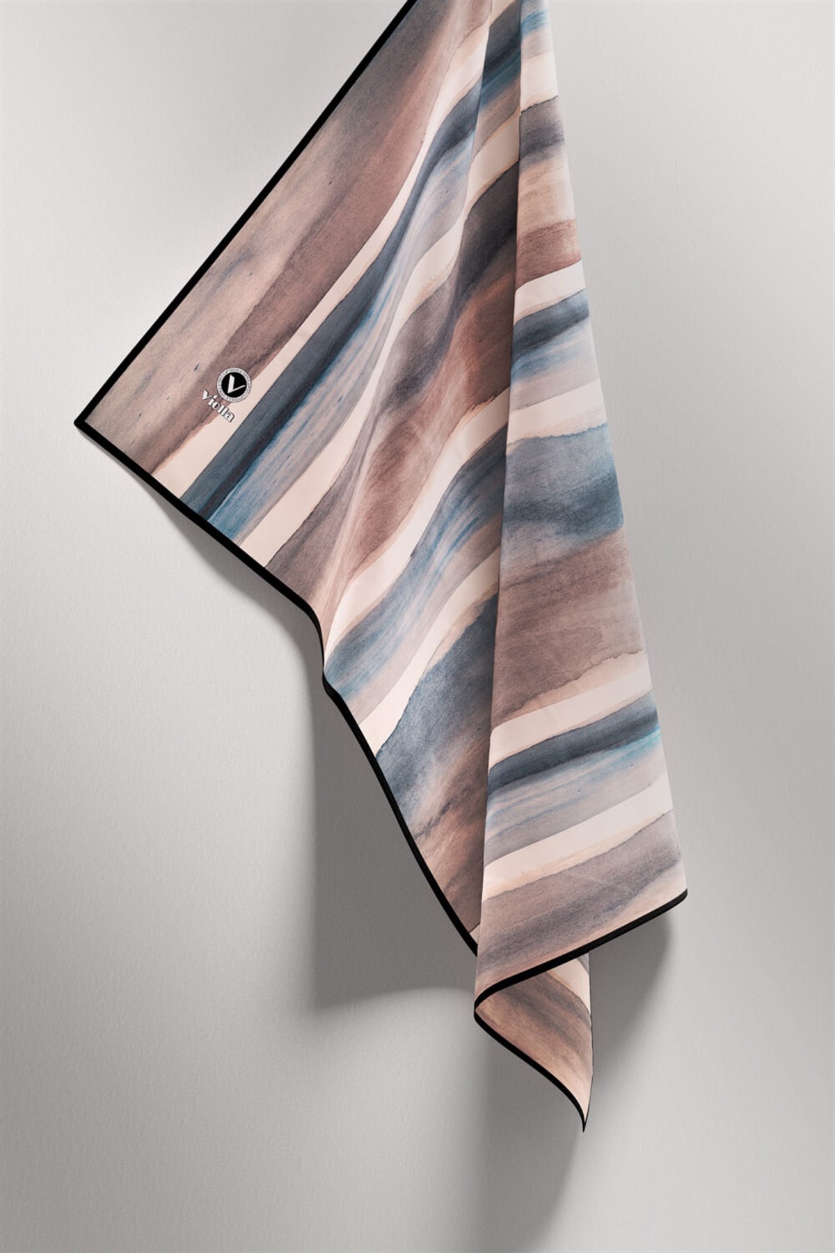 Twill Suluboya Çizgi Desenli Vizon Renkli 90x90 Eşarp (İpek İçermez) Kenar Dikiş Şekli El Dikişli