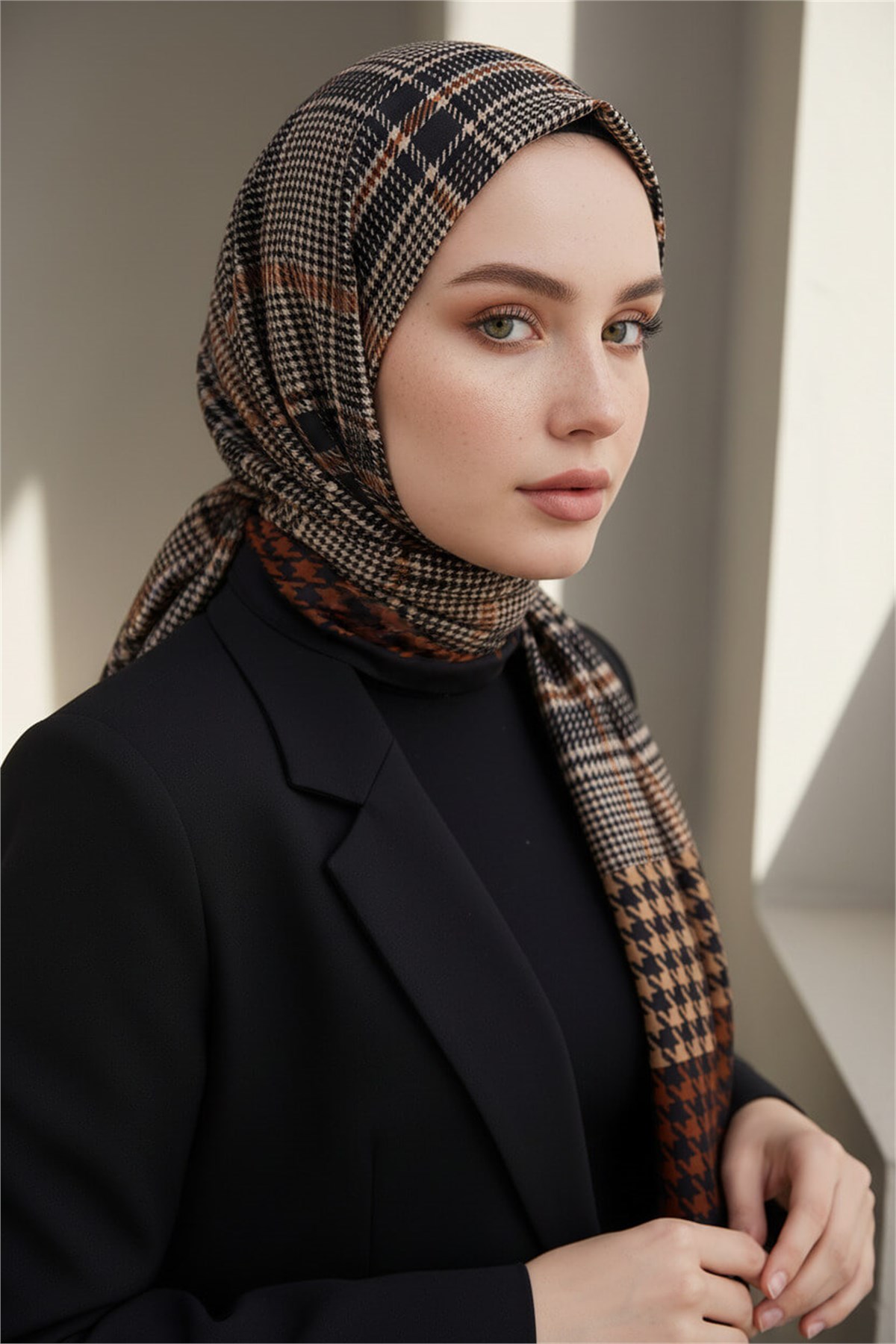 KREP EKOSELİ KAZAYAK DESENLİ TABA RENKLİ 75X195 KIRIŞMAZ ŞAL