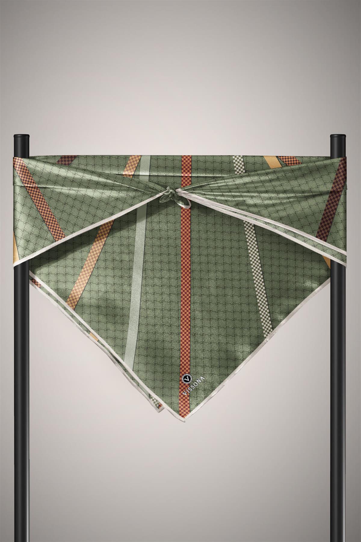%100 Twill İpek Monogram Ve Şerit Desenli Haki - Taba Renkli 90x90 Eşarp Dikim Şekli : El Dikişi