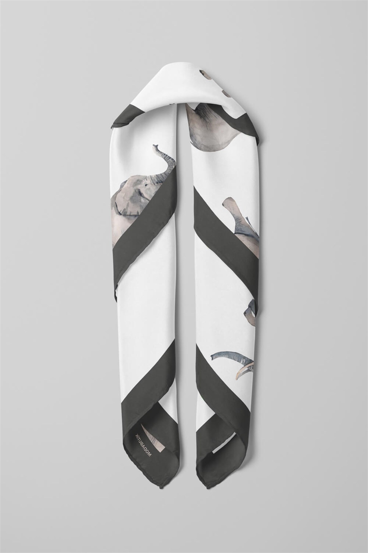 Violla Z10 Kadın Fil Desenli Bandana 50x50 Gri Beyaz DG0492-22 Snz