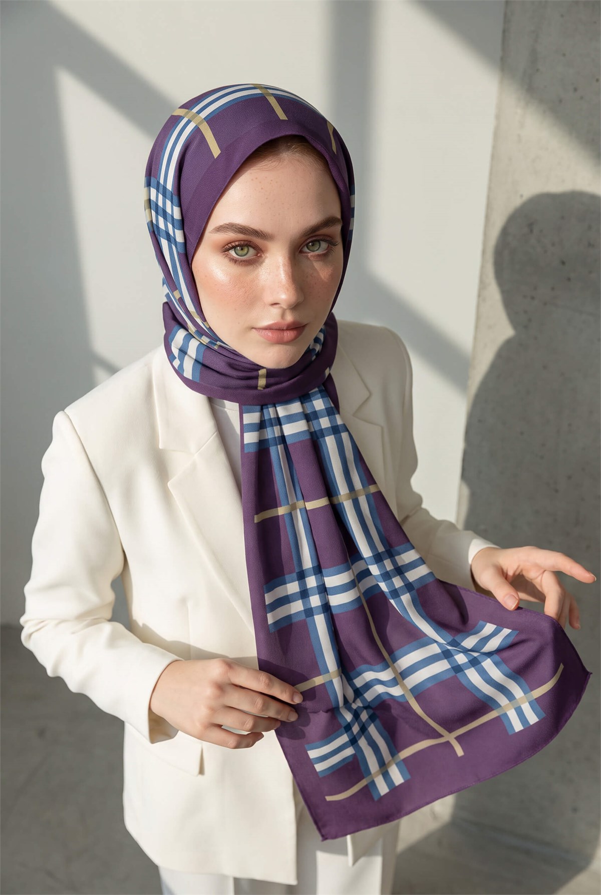 KREP EKOSE DESENLİ MÜRDÜM RENKLİ 75X195 KIRIŞMAZ ŞAL
