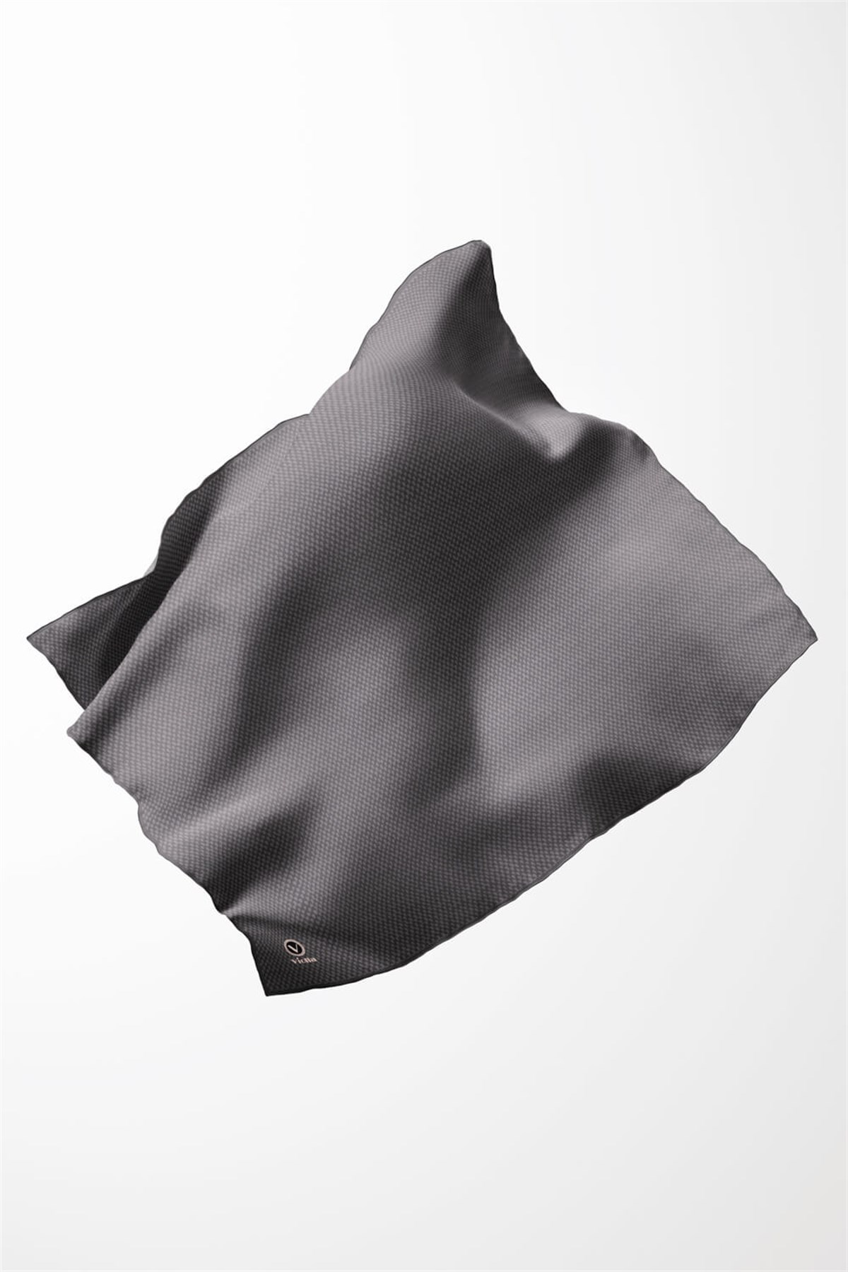Twill Dokulu Düz Renk Desenli Gri Renkli 90x90 Eşarp (İpek İçermez) Kenar Dikiş Şekli El Dikişli