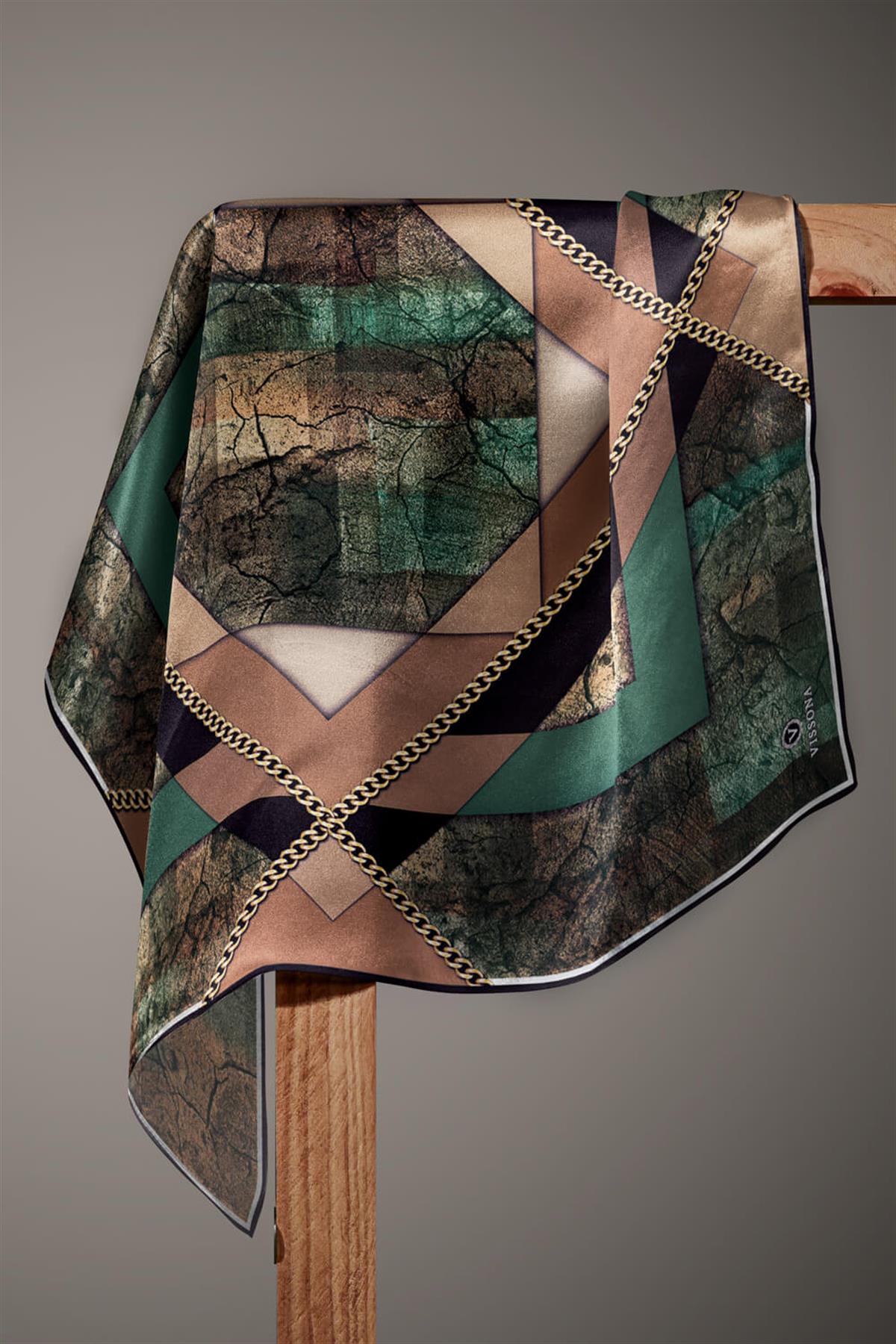 %100 Twill İpek Taş Efekti Desenli Petrol Yeşili - Siyah Renkli 90x90 Eşarp Dikim Şekli : El Dikişi