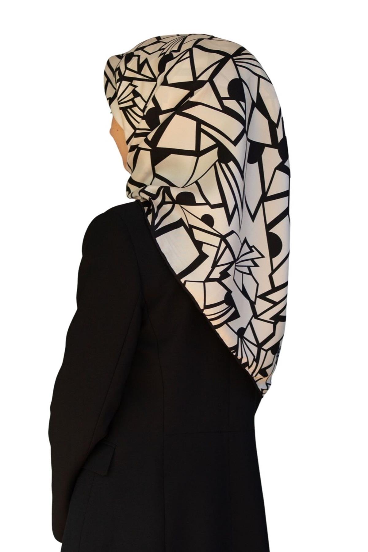 %100 Twill Renkli Petek Desenli Siyah - Beyaz Renkli 90x90 Eşarp Dikim Şekli: El Dikişii