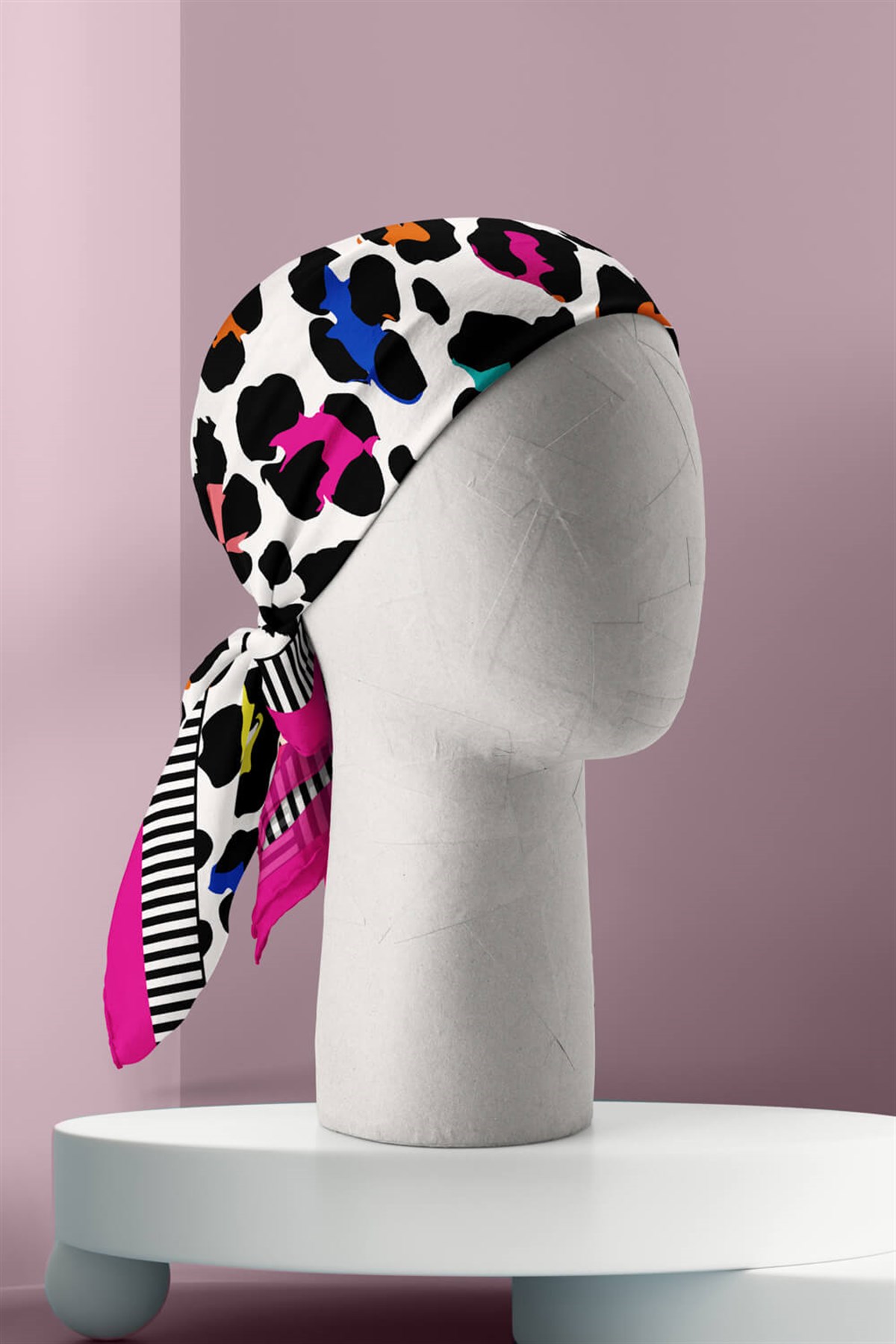 B42 Violla Renkli Leopar Desenli Bandana